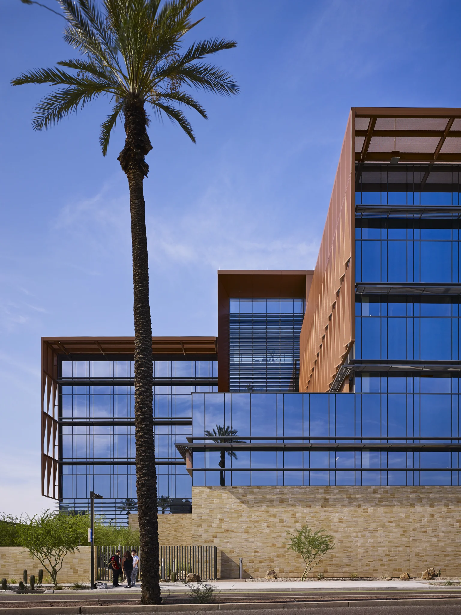 Arizona Cancer Center ZGF Architects Phoenix, Arizona Return to Projects