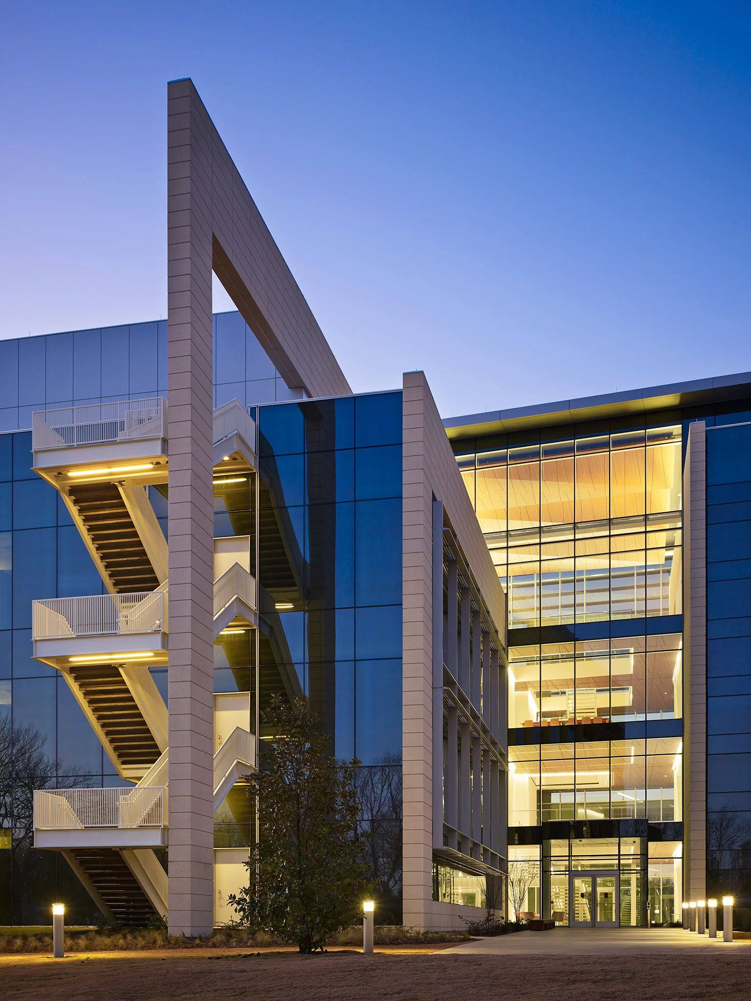 BioEngineering Sciences Building University of Texas ZGF Architects Dallas, Texas Return to Projects