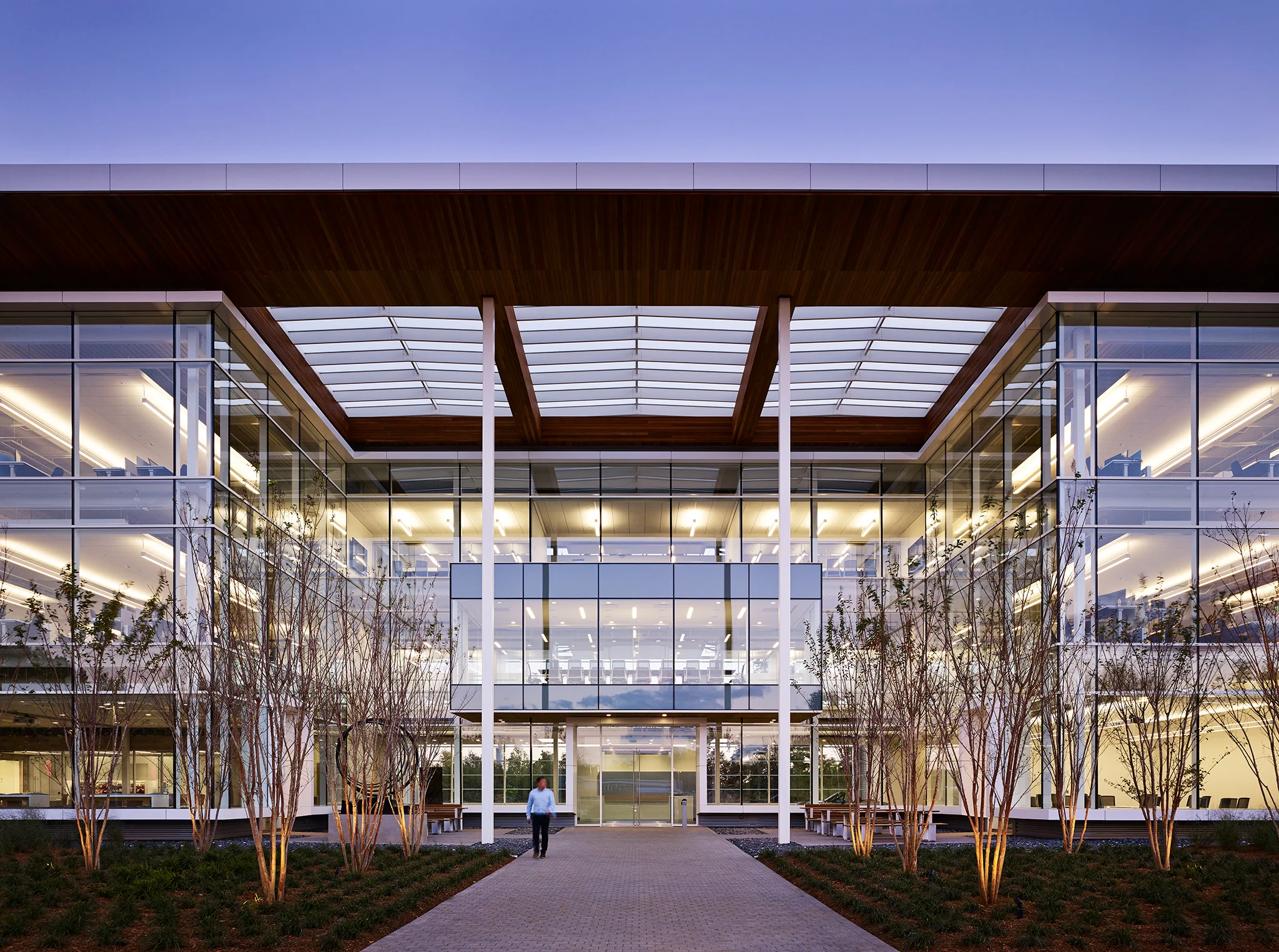 AWARDS AIA Georgia 2017 Honor Award BMW Site Operations Center Perkins+Will Spartanburg, South Carolina Return to Projects