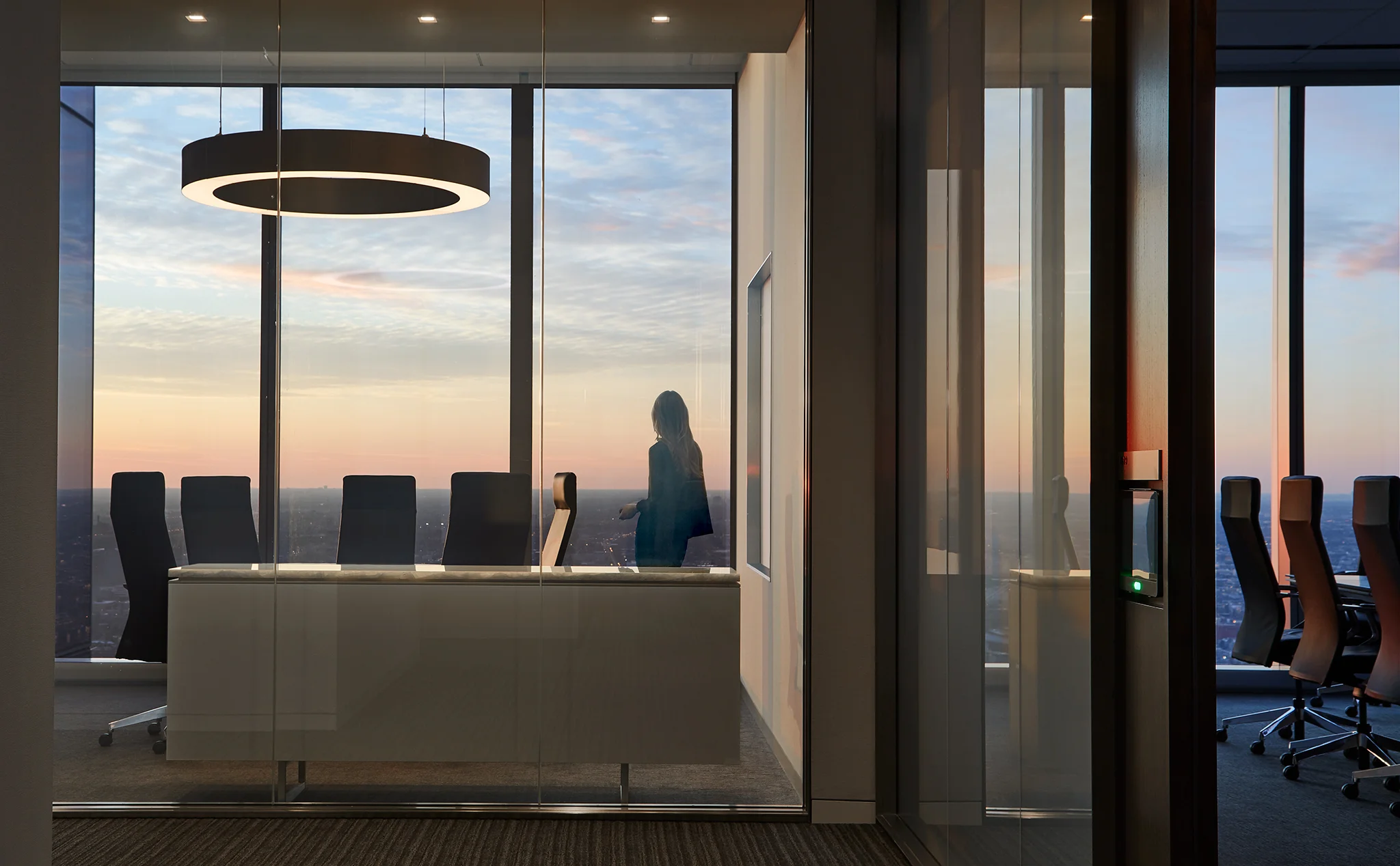 Private Office IA Chicago, IL View Project