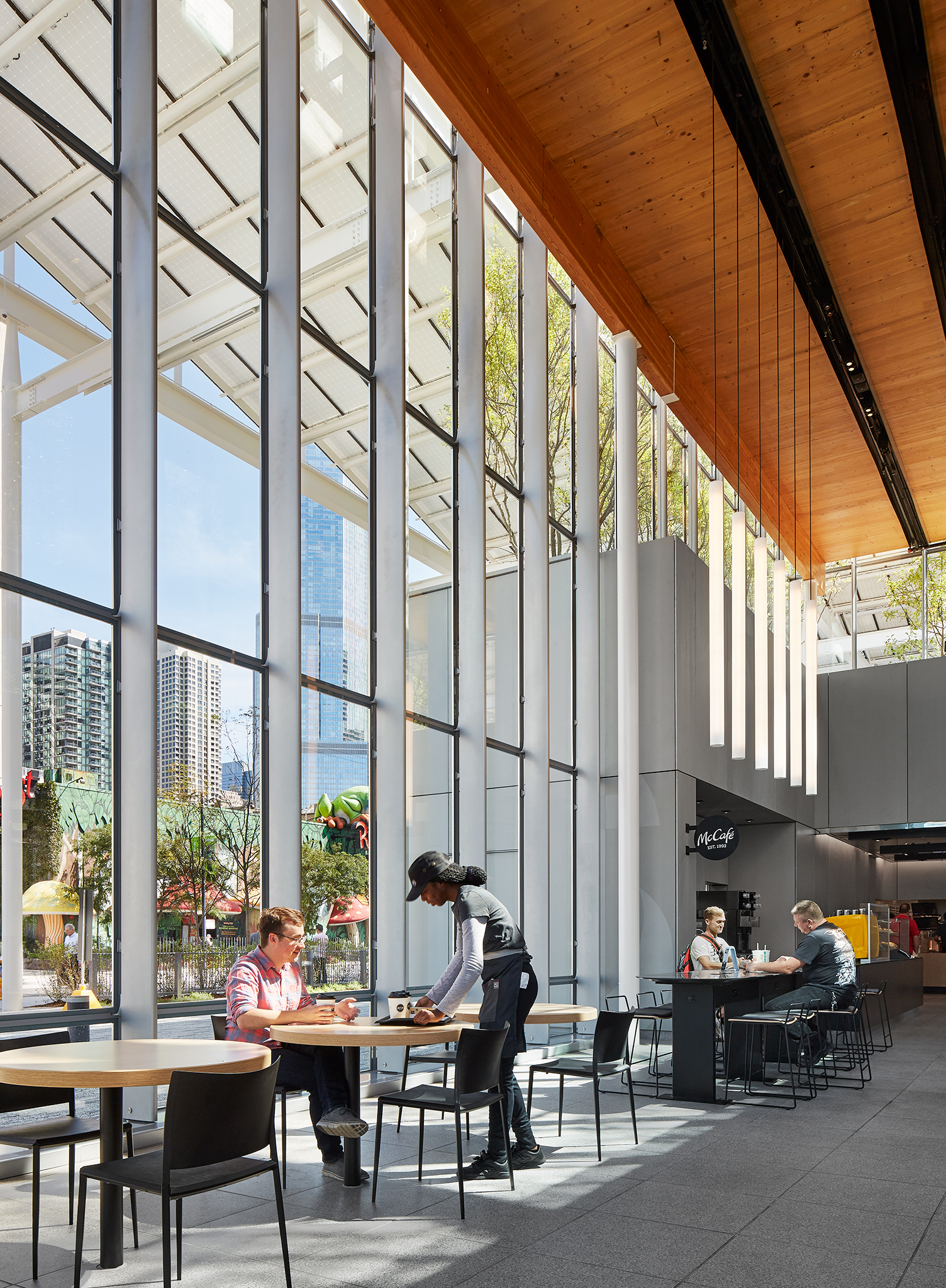  AWARDS    AIA Chicago Design Excellence Awards  2019  - Citation of Merit - Distinguished Building Award    McDonald’s Chicago Flagship  Ross Barney Architects  Chicago, IL     Return to Projects  