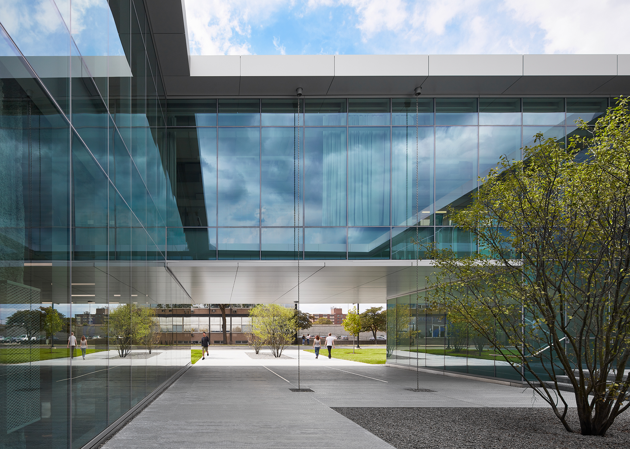 PUBLICATIONS Architectural Record , “Ed Kaplan Family Institute for Innovation and Tech Entrepreneurship by John Ronan Architects” IIT Innovation Center John Ronan Architects Chicago, IL Return to Projects