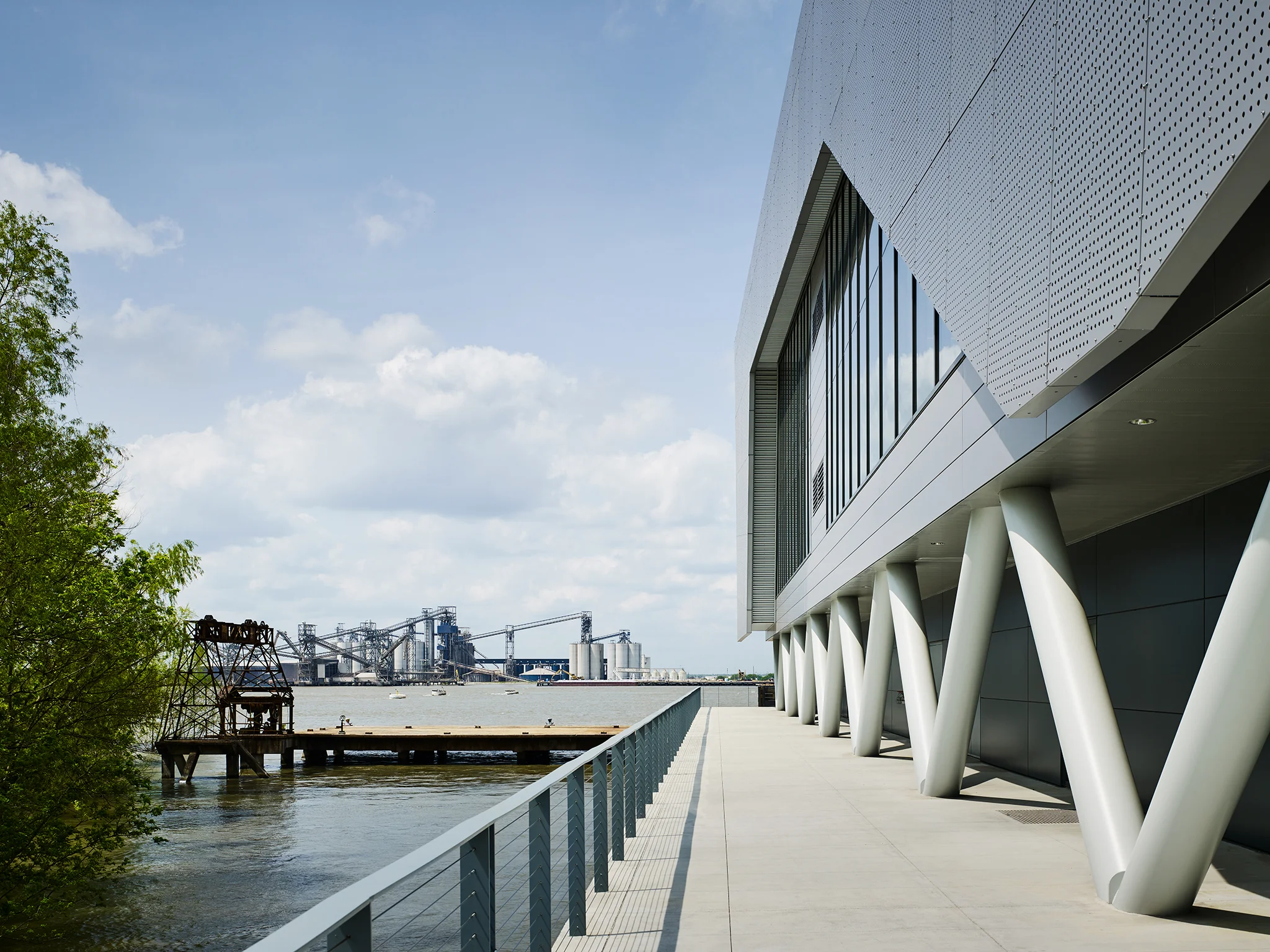 The Center for Costal and Deltaic Solutions Perkins + Will Baton Rouge, LA Return to Projects