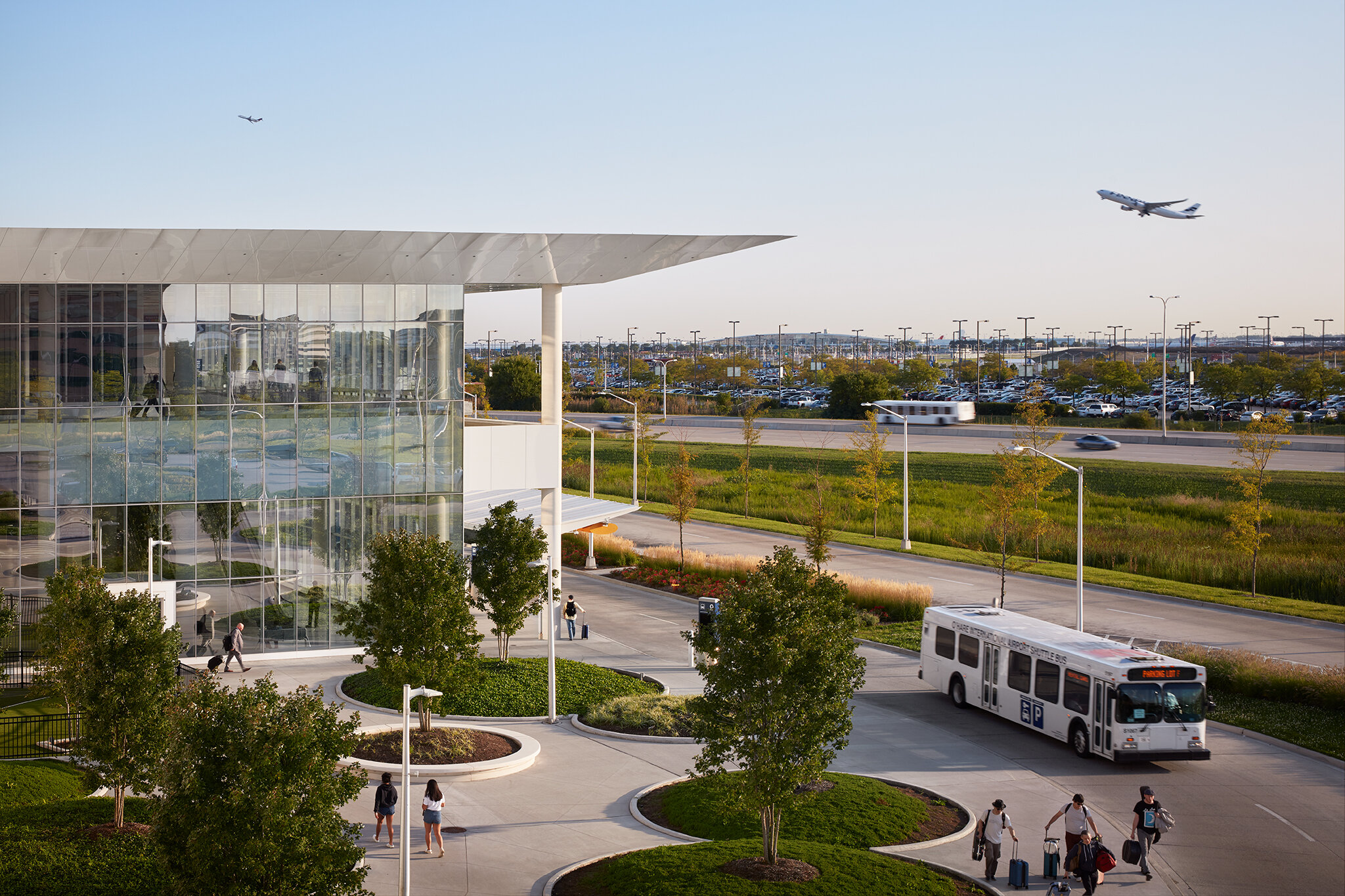  O’Hare Consolidated Car Rental Facility  Ross Barney Architects  Chicago, IL     Return to Projects  