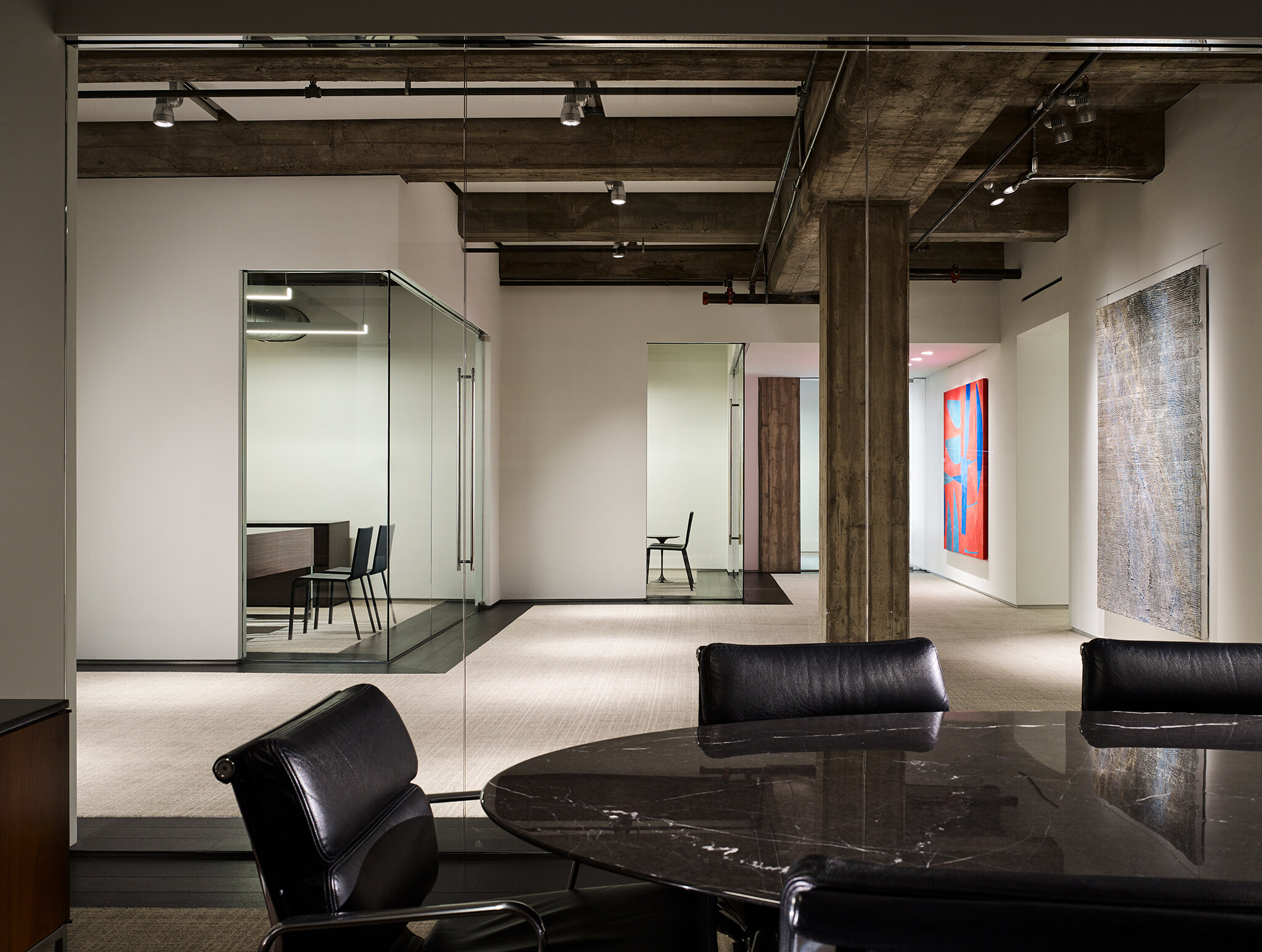  AWARDS  Office Transformation Honoree, Interior Design’s Best of Design, 2020    Eagle Family Executive Offices  DLR Group |  Staffelbach   Dallas, Texas     Return to projects  