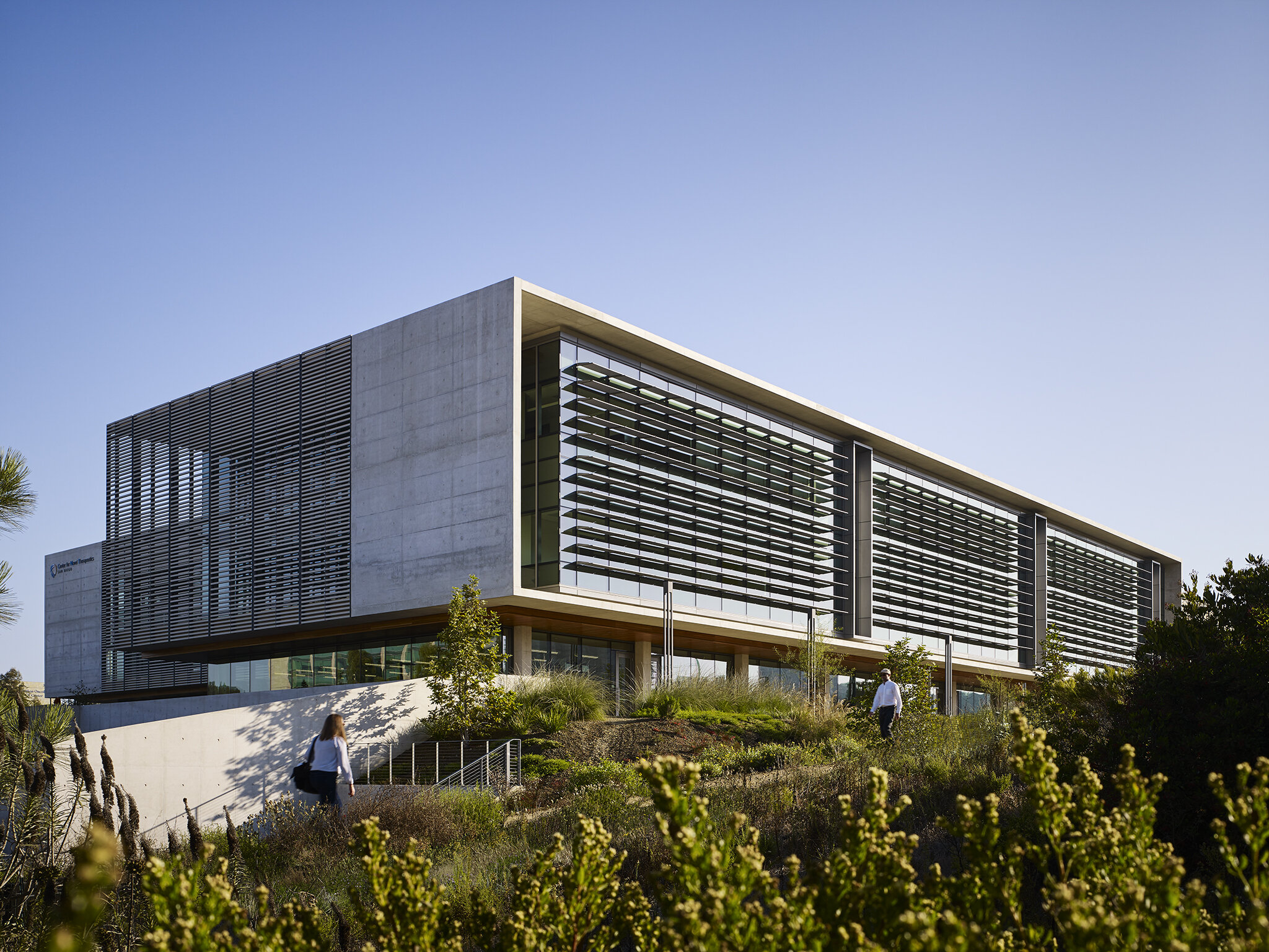  University of California San Diego  CNT Building  Perkins &amp; Will  La Jolla, California     Return to Projects  