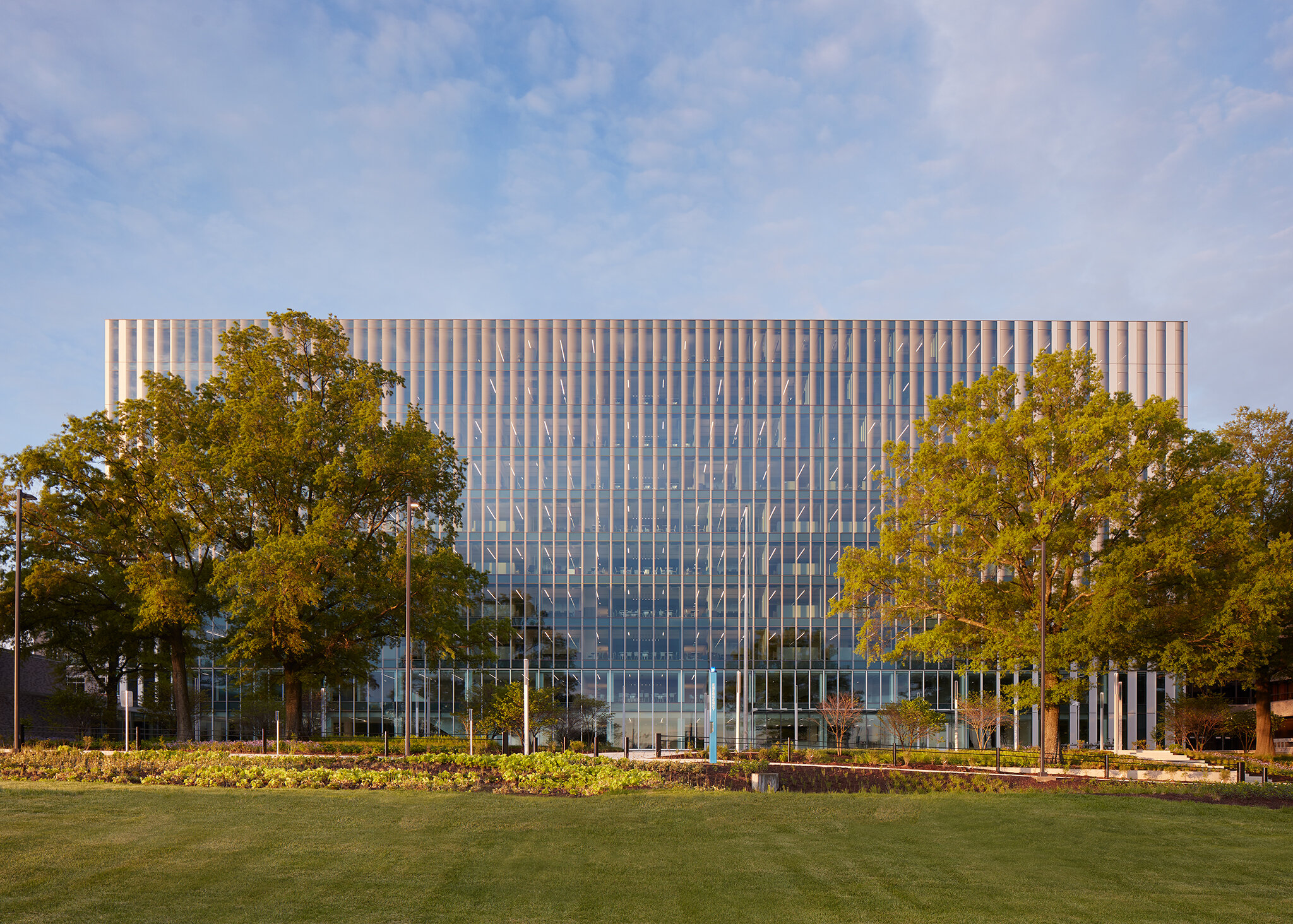  AWARDS  AIA Minnesota, Honor Award, 2021    Altmeyer Building, Social Security Headquarters - Baltimore  HGA / Snow Kreilich Architects  Woodlawn, MD     Return to Projects  