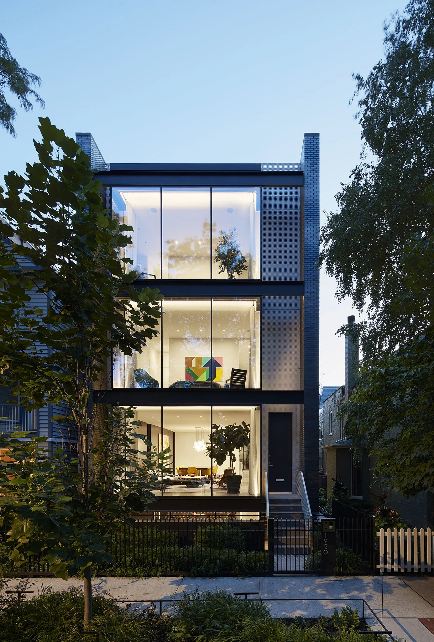  AWARDS  AIA Minnesota, Honor Award, 2021    Chicago Infill  VJAA  Chicago, IL     Return to Projects  