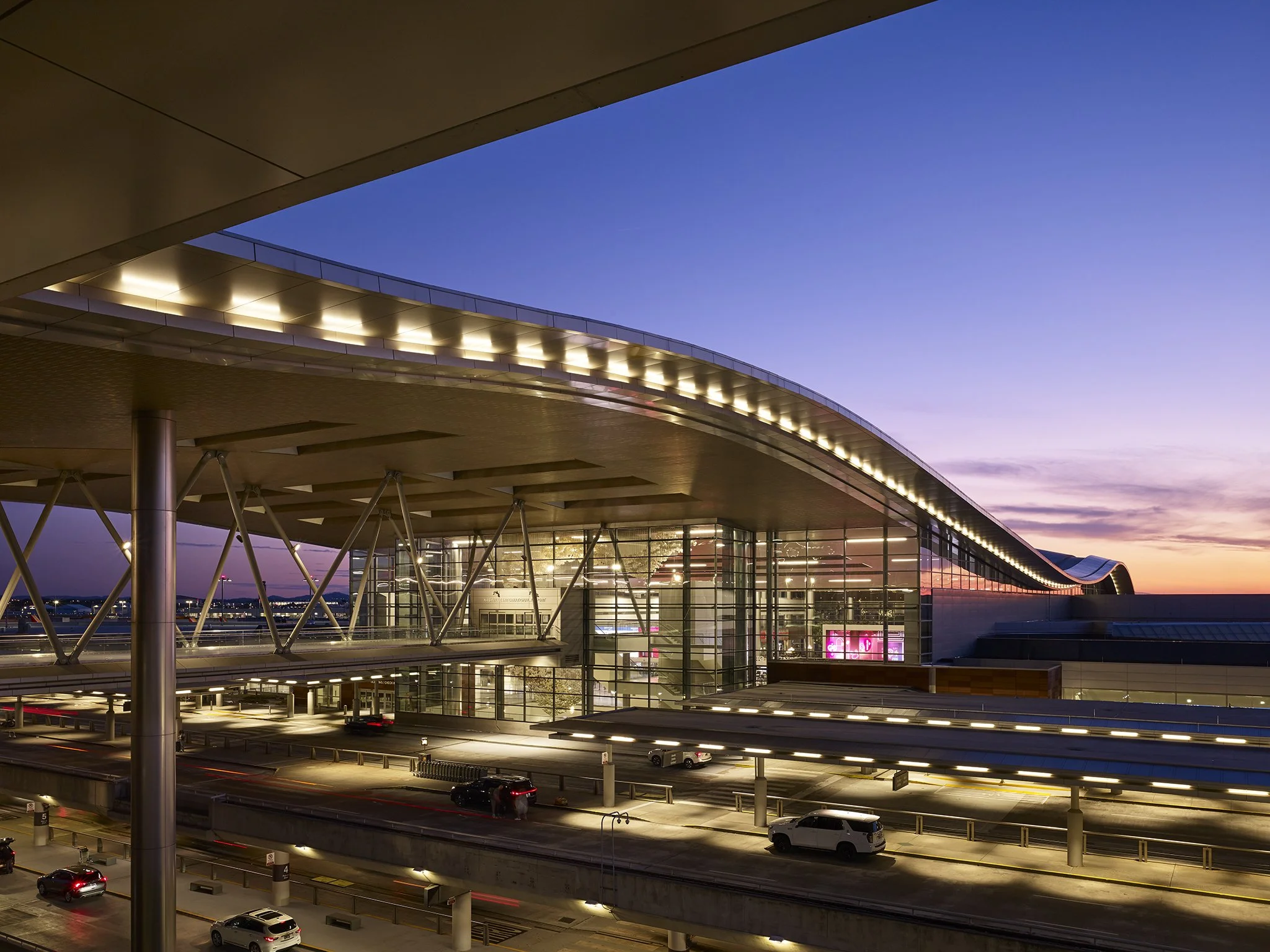  Nashville International Airport, BNA  Fentress Architects  Nashville, TN       Nick Merrick  