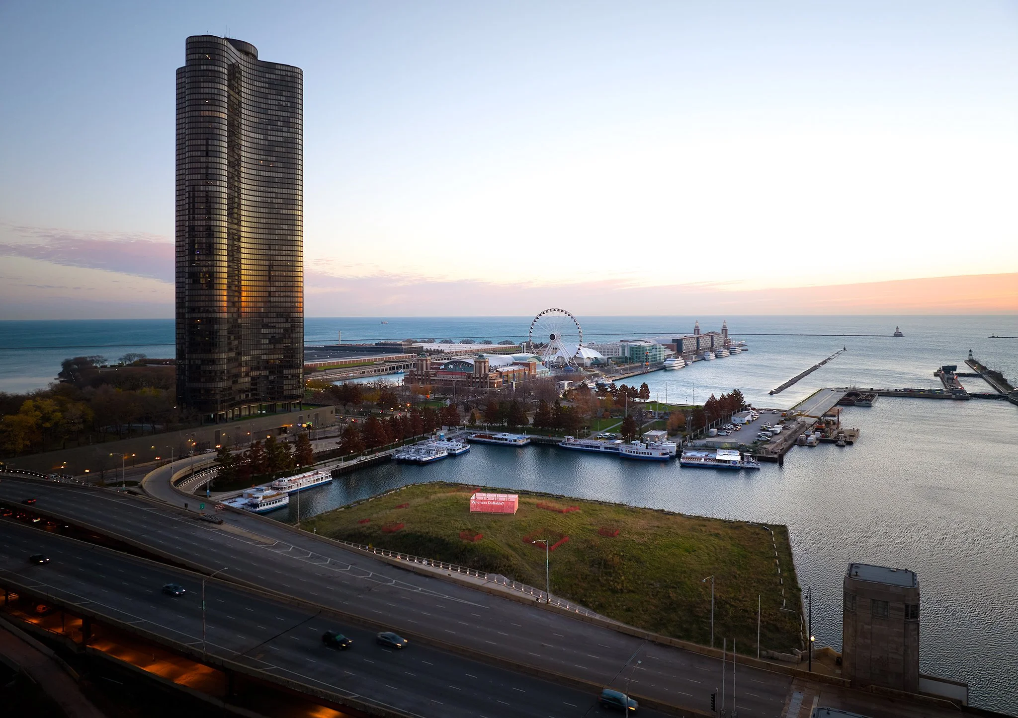  'Parallel History'   Ross Bar­ney Archi­tects  DuSable Park, Chicago Architecture Biennial  Chicago, IL     Return to Projects  