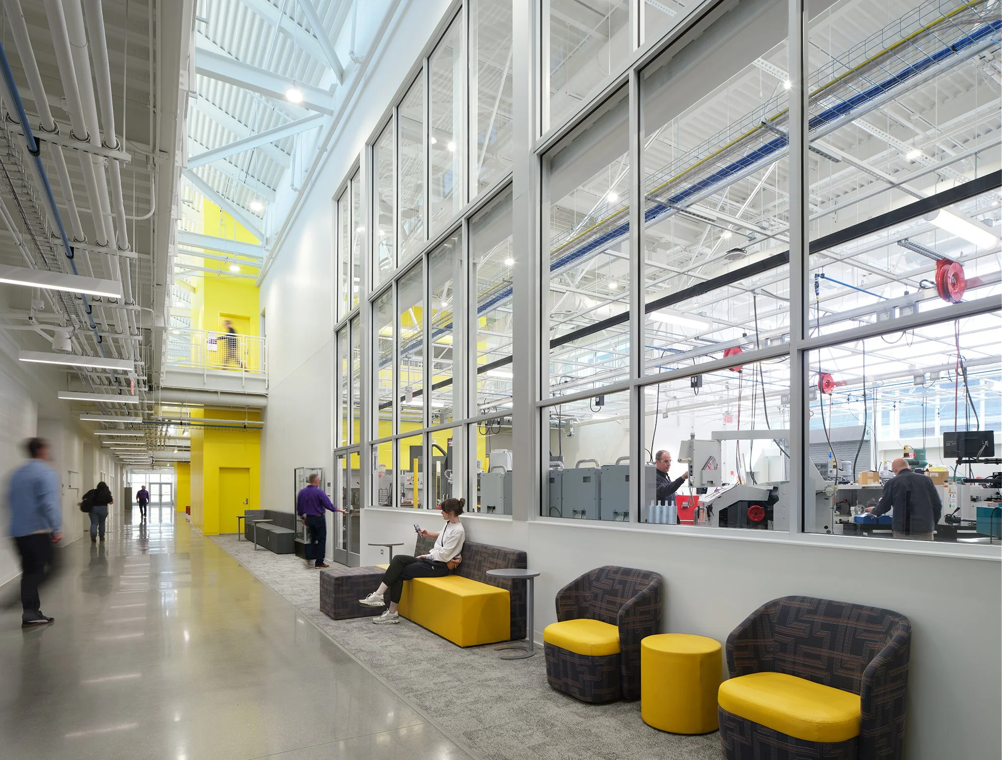  Foglia Center for Advanced Technology and Innovation  Ross Barney Architects  Crystal Lake, IL     Return to Projects  