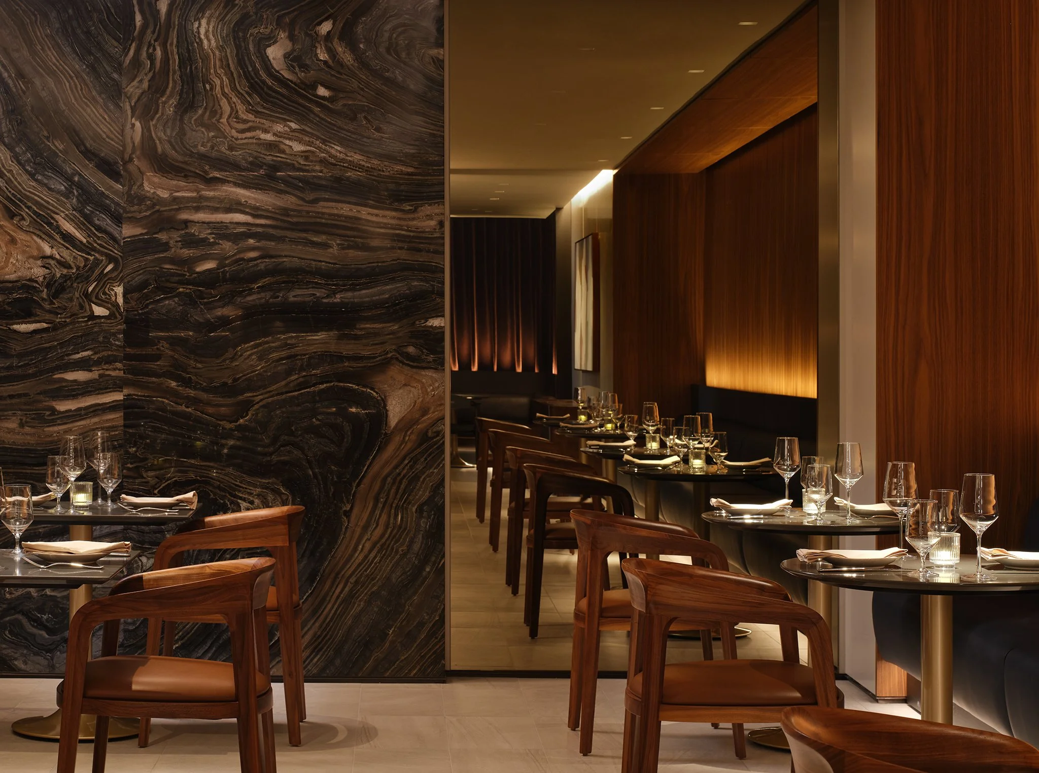  United Polaris Lounge  SCB  Chicago O'Hare International Airport  Chicago. IL     Return to Projects  