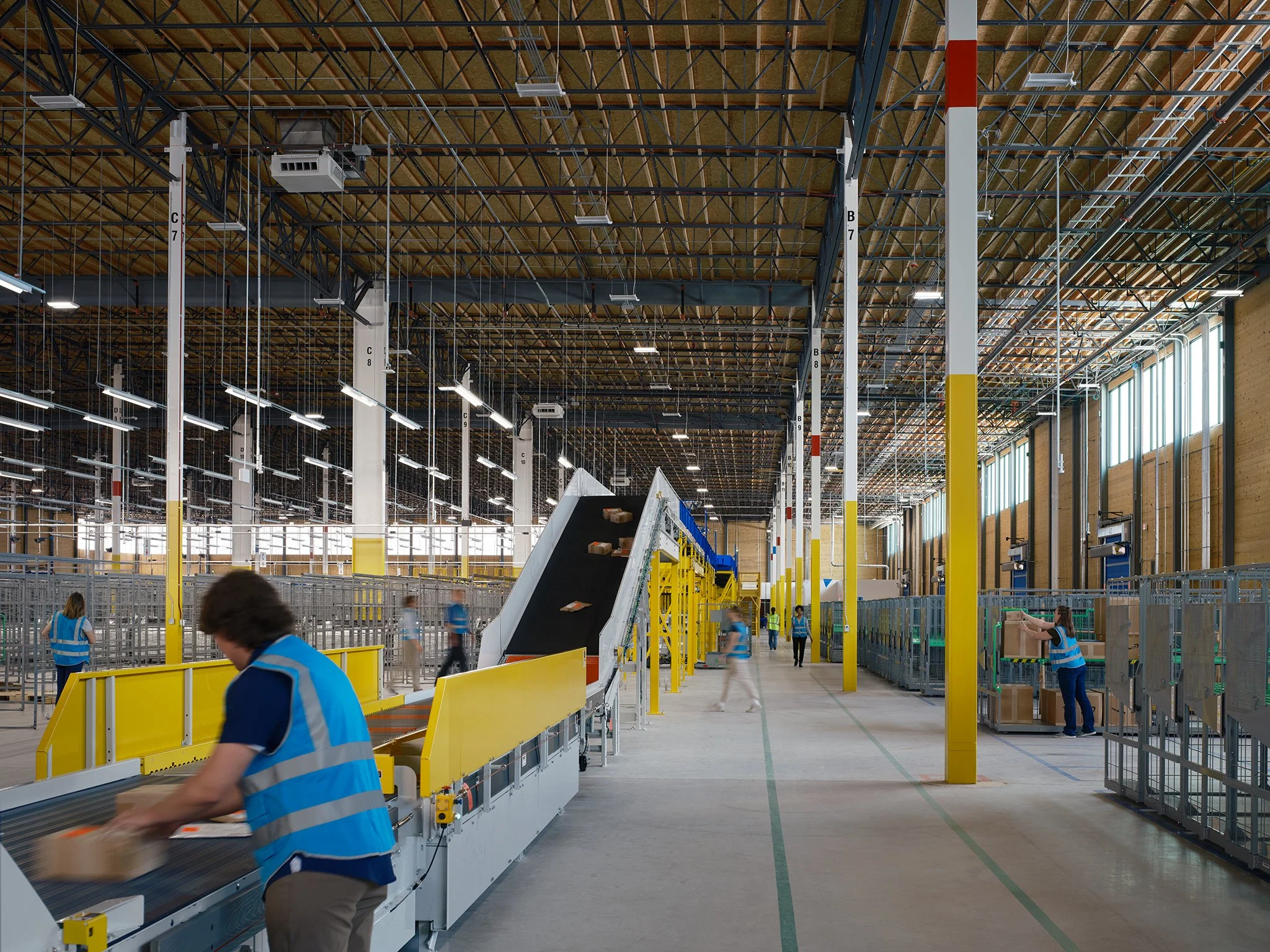  Amazon - DII5 Delivery Station  ZGF   Elkhart, IN     Return to Projects  