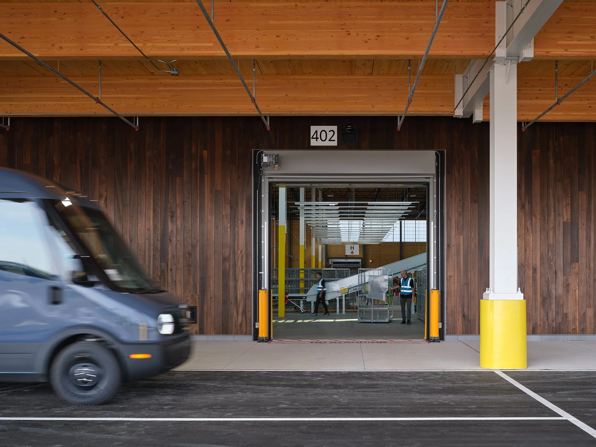  Amazon - DII5 Delivery Station  ZGF   Elkhart, IN     Return to Projects  
