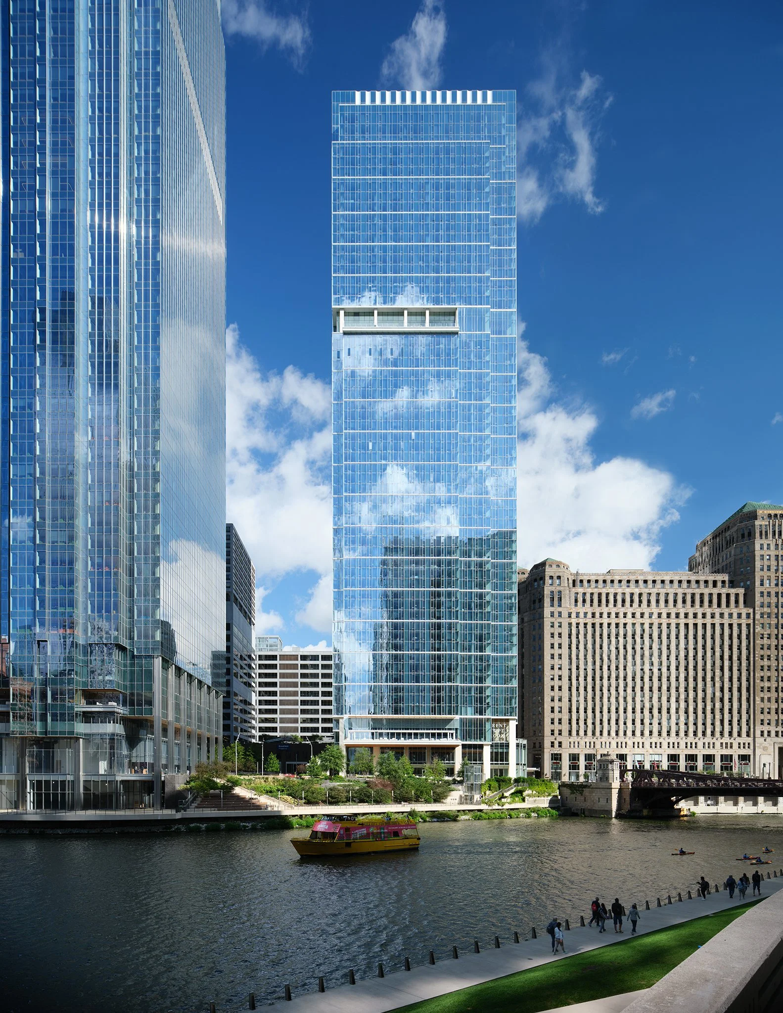  Chicago River Properties  Hines  Chicago, IL     Return to Projects  