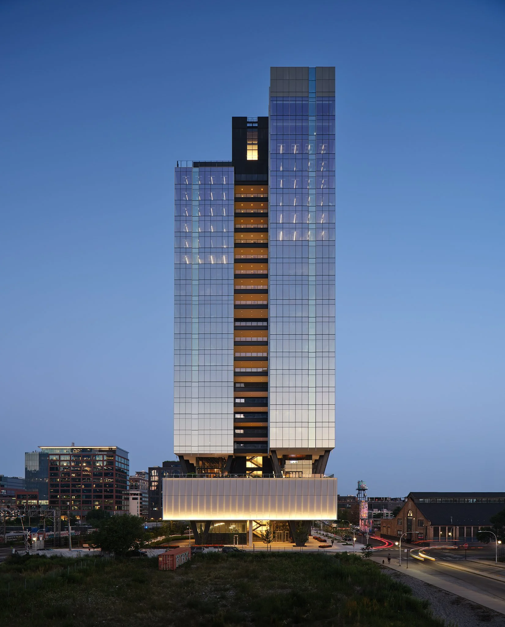  360 N Green  Sterling Bay   Gensler  Chicago, IL     Return to Projects  
