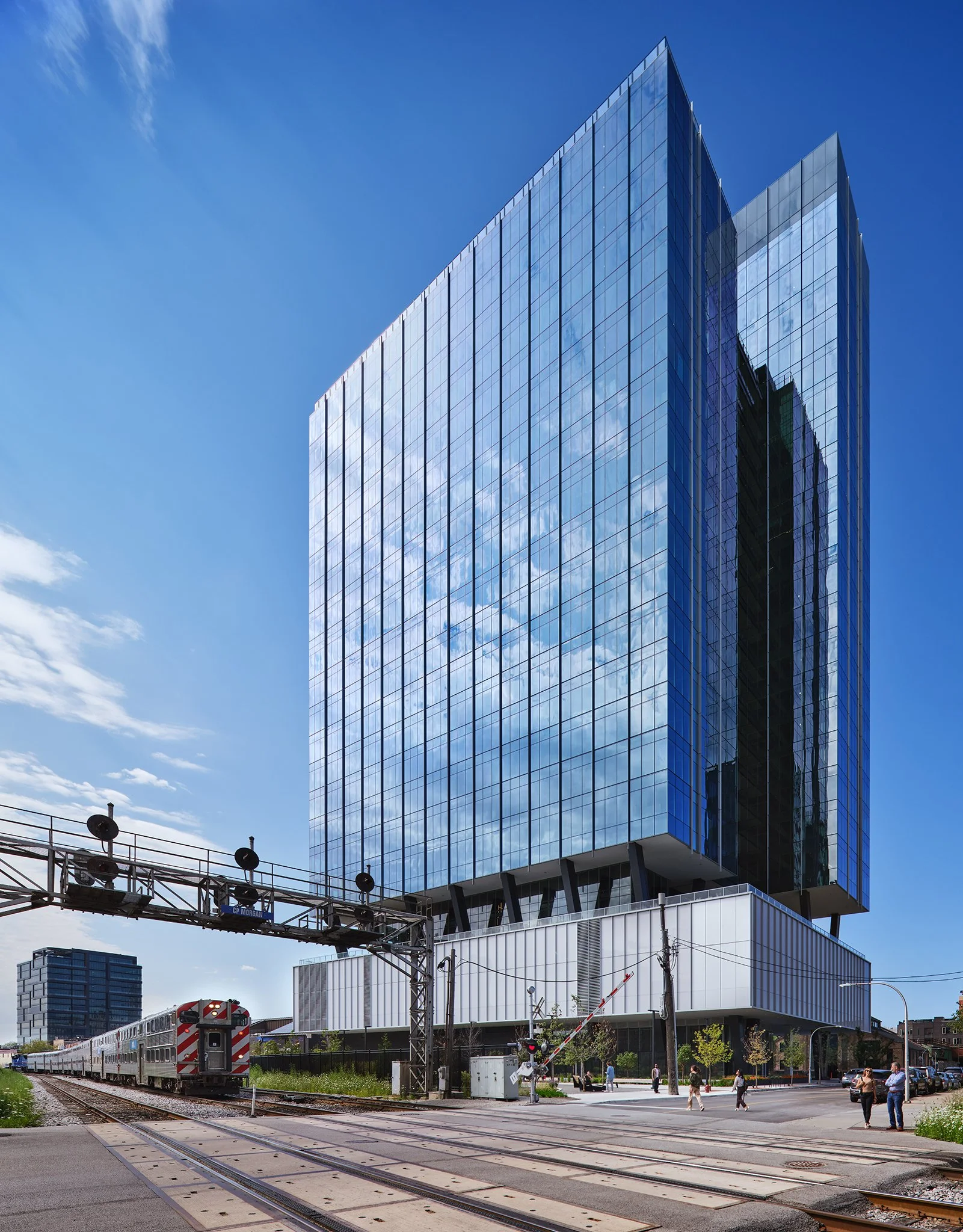  360 N Green  Sterling Bay   Gensler  Chicago, IL     Return to Projects  