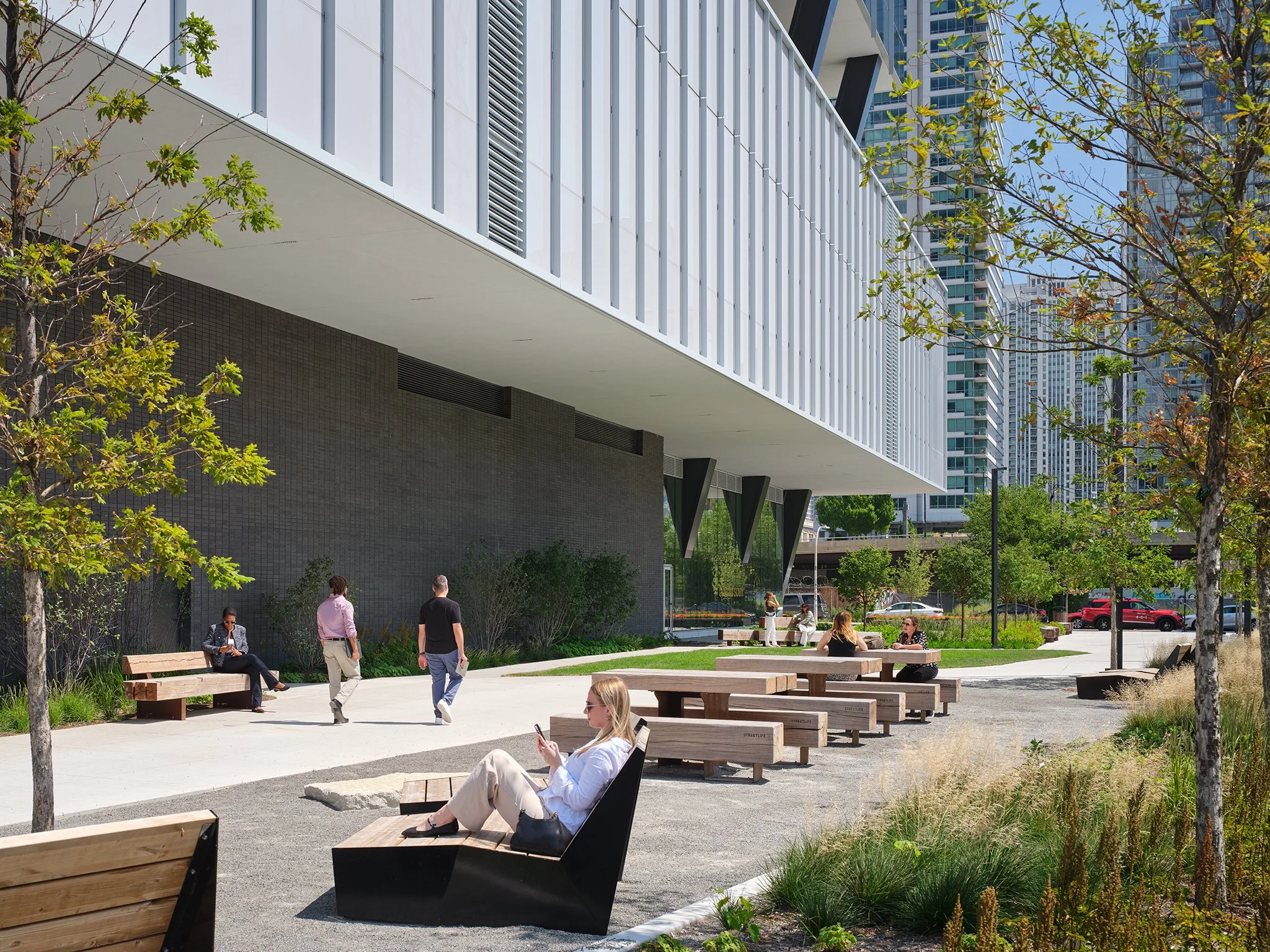  360 N Green  Sterling Bay   Gensler  Chicago, IL     Return to Projects  