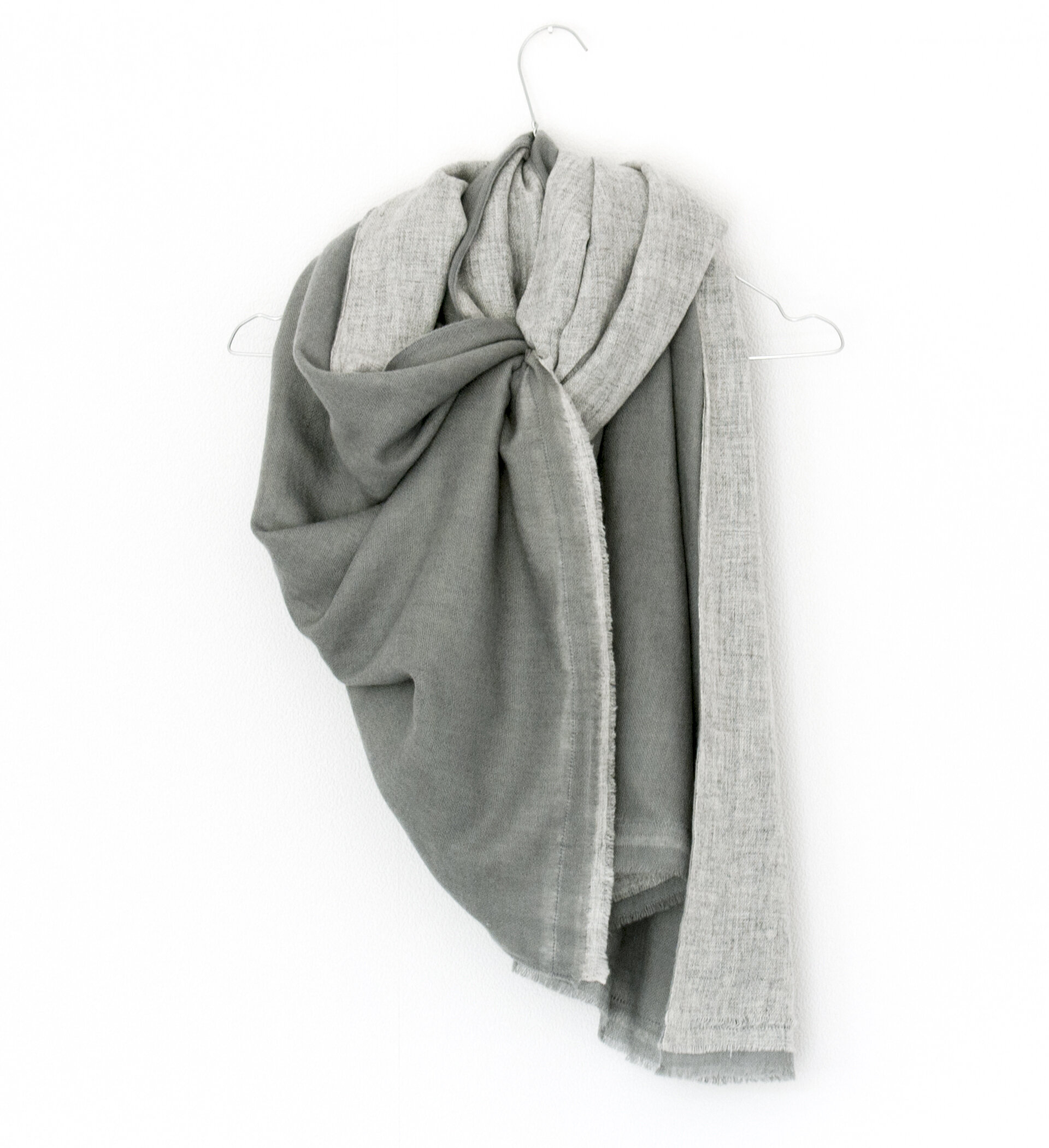 Christina 01 (72 x 203 cm) Neutral grey/grey mel NU € 50,-