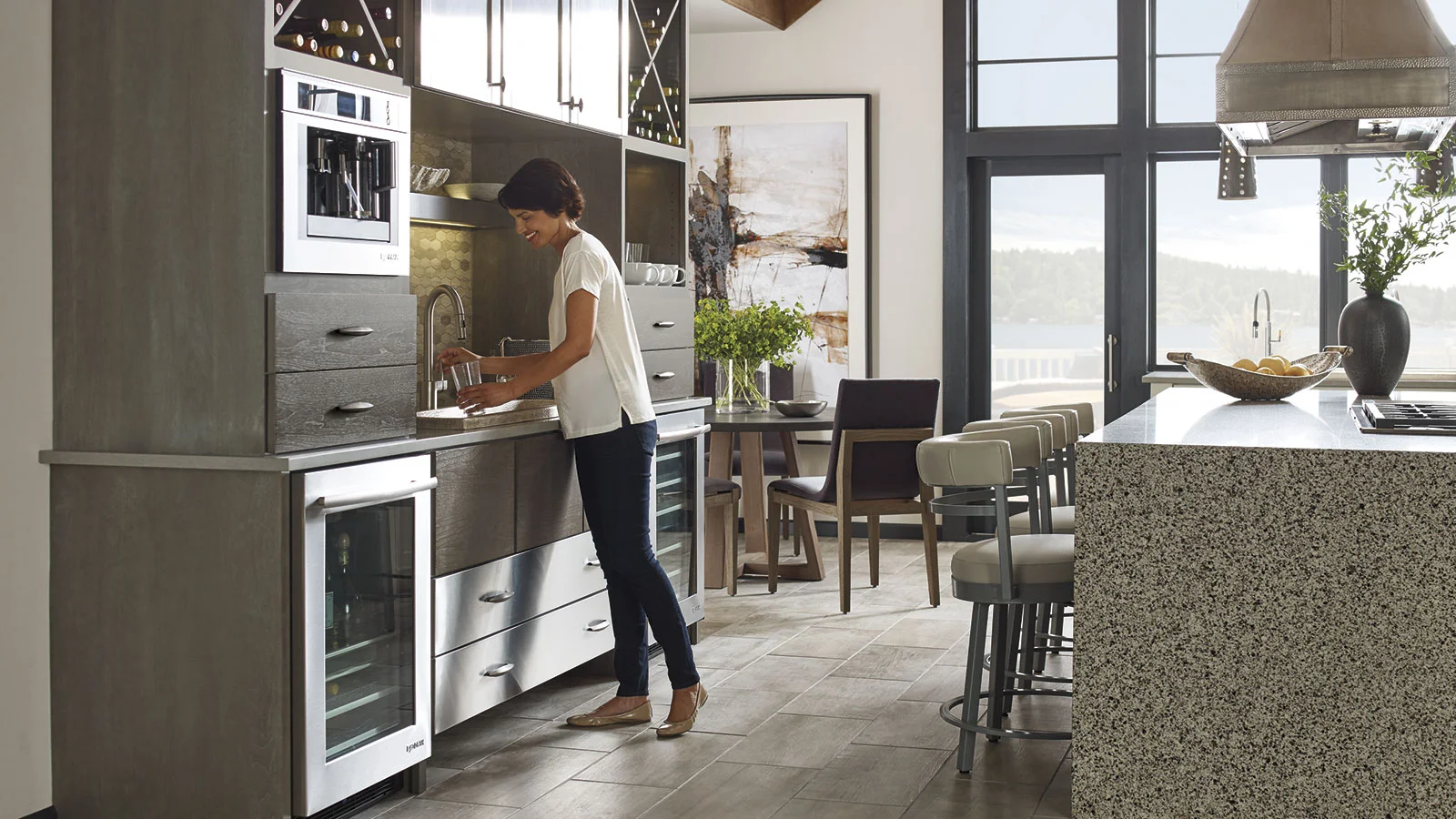 painted_maple_kitchen_cabinets_6_large.jpg