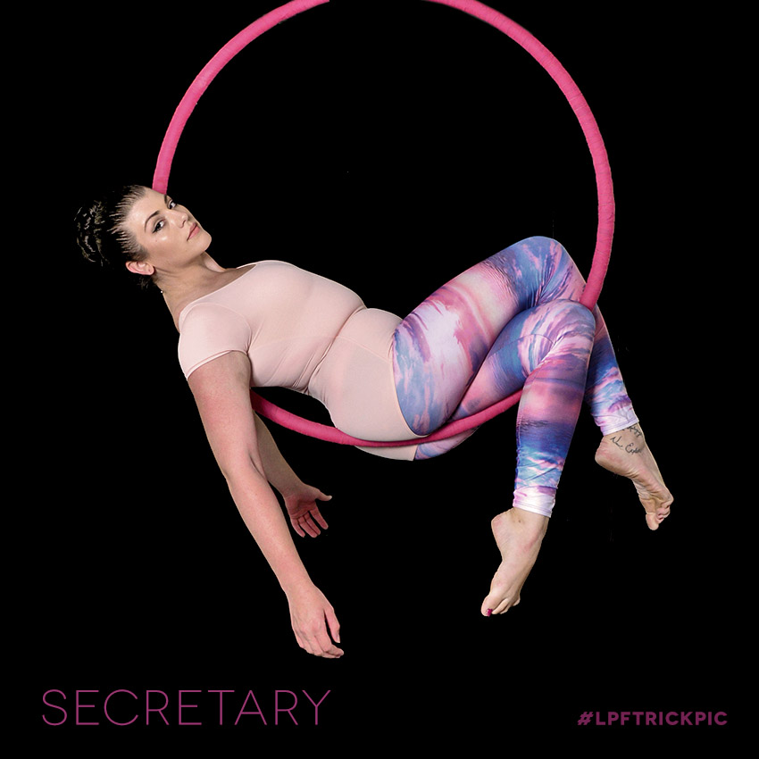 LPFlyratricks__0016_secretary.jpg