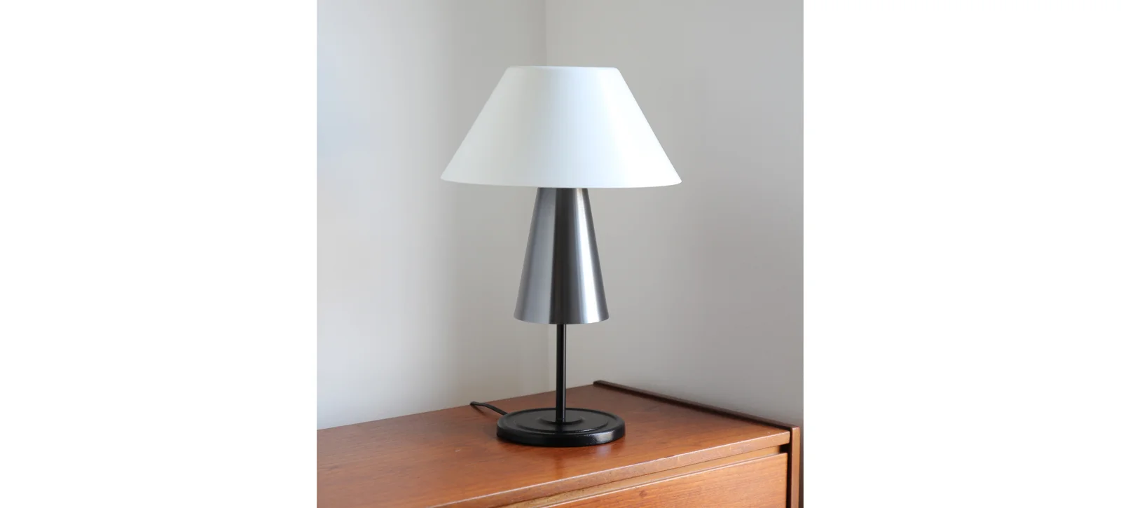 Beacon by Magnus Pettersen Studio