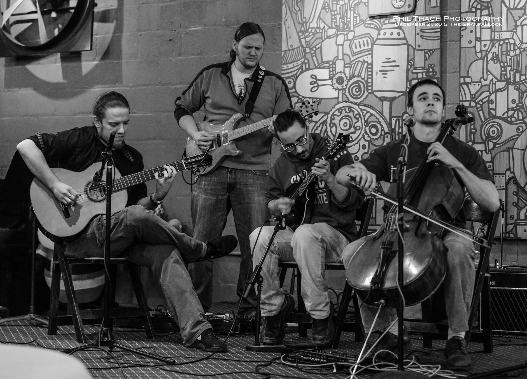 Local Musicians come together to jam. photo credit to Phil Thatch Photography