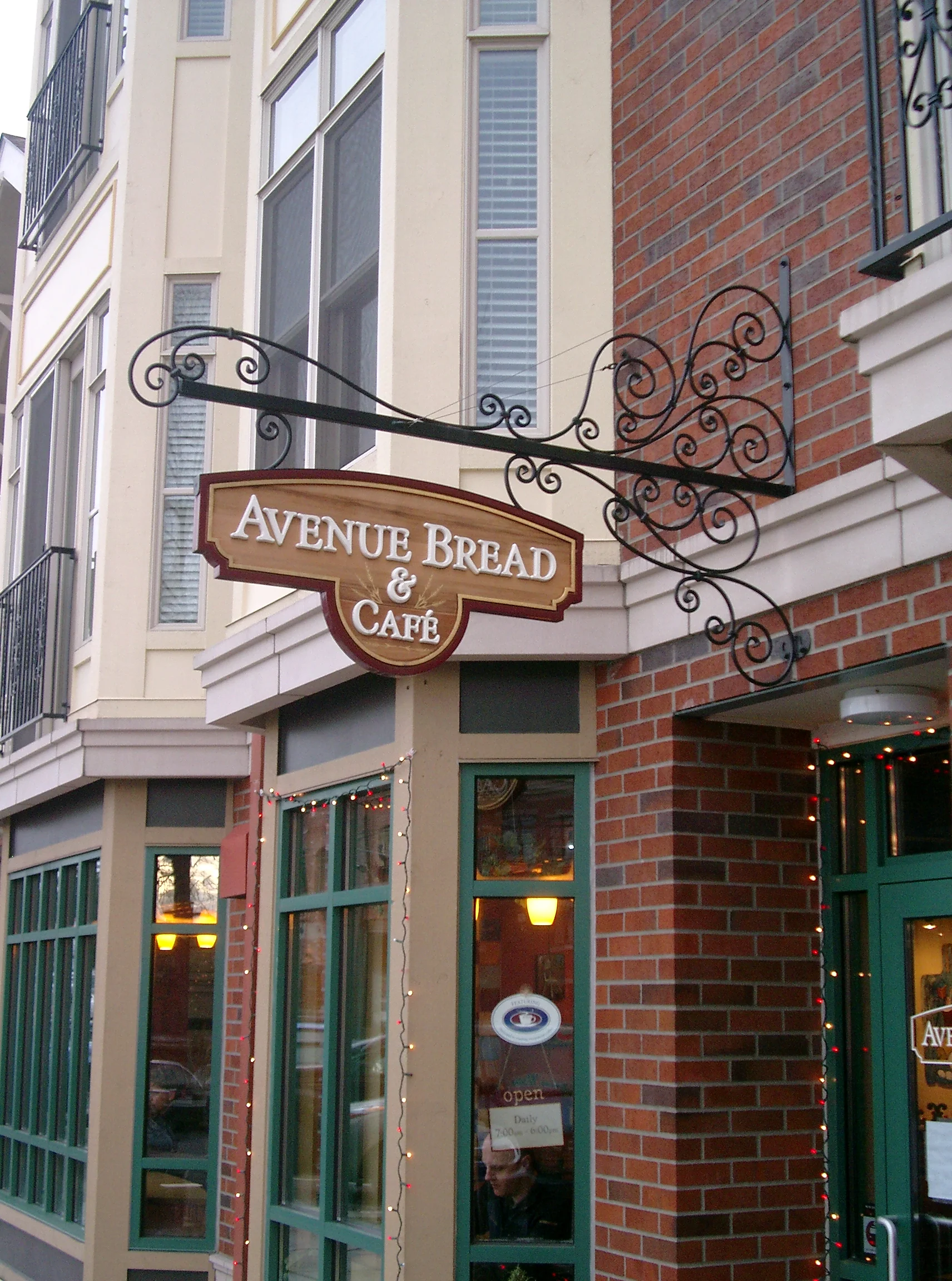  Black powder coated steel. 