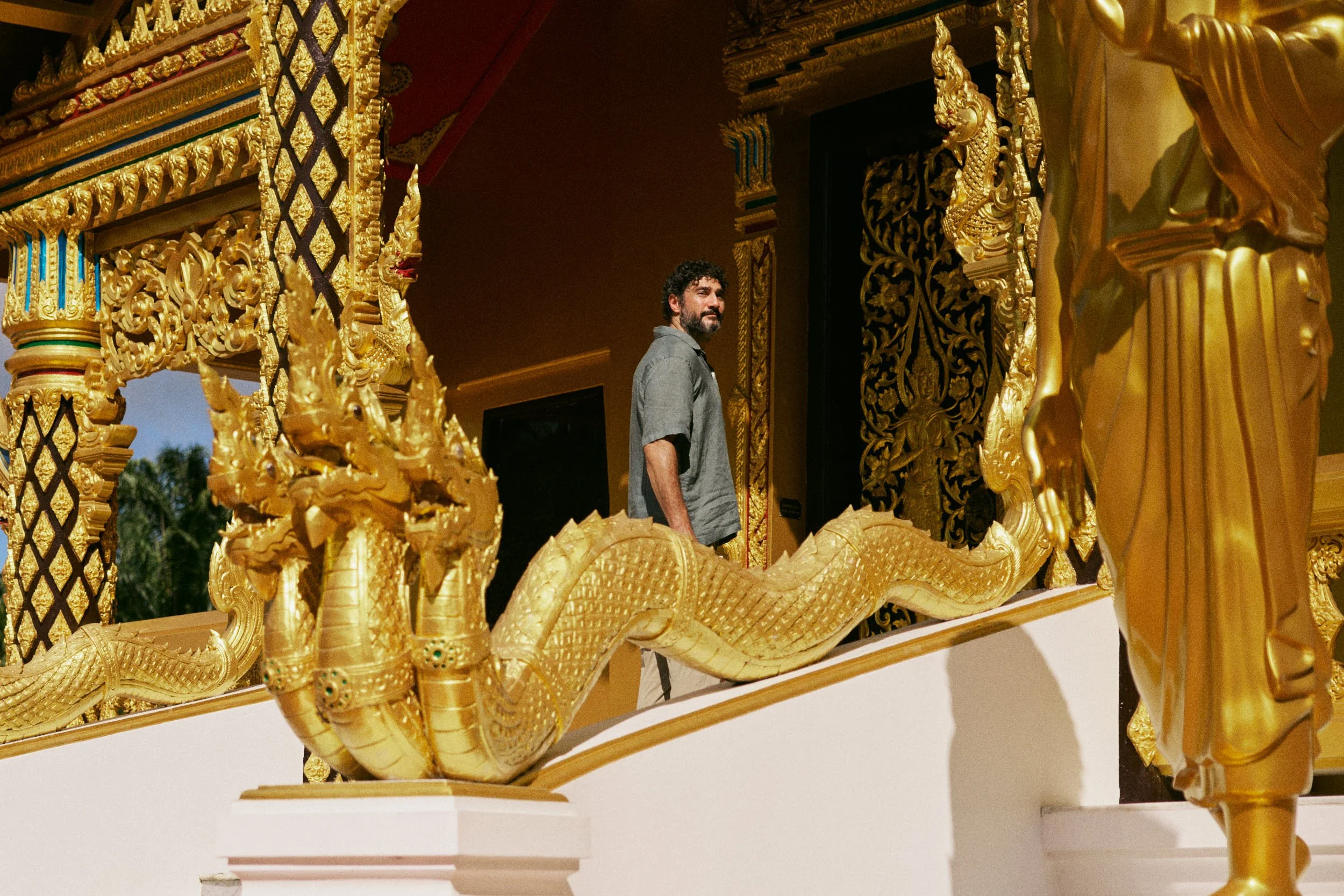 Social_Day08_02_Thailand_Phuket_Temple_Ricky_PSA2_12640.jpg