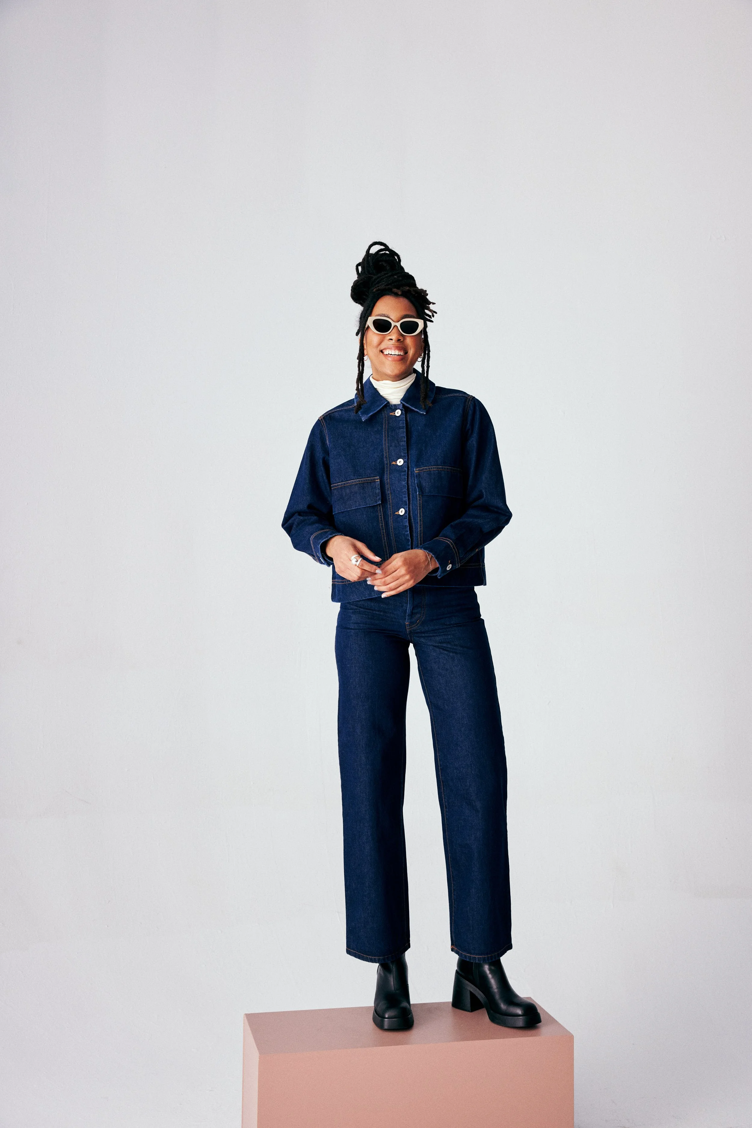 231104EugenieSelects0717.jpg