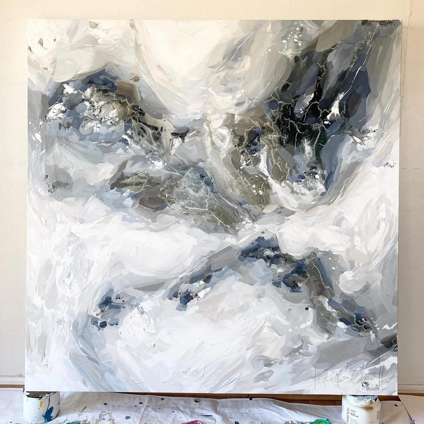 Layers of movement and stillness meet here&mdash;like light breaking through a storm. This piece is about tension and release, about the beauty found when opposites exist together. Every brushstroke a reminder that contrast can be harmony. 😍