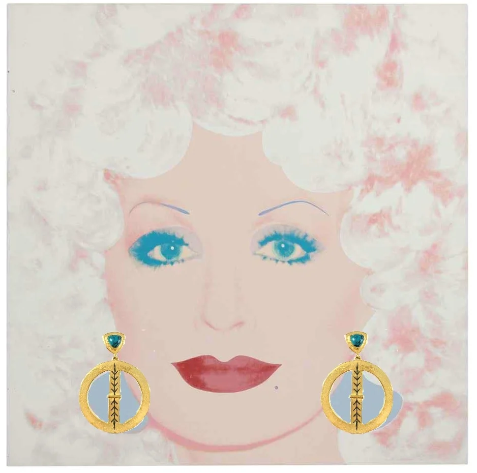 DOLLY+IN+BLUESTEM.jpg