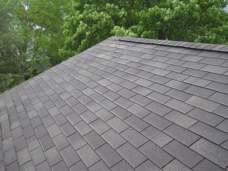 three tab shingles - Avalanche Contractors.jpg