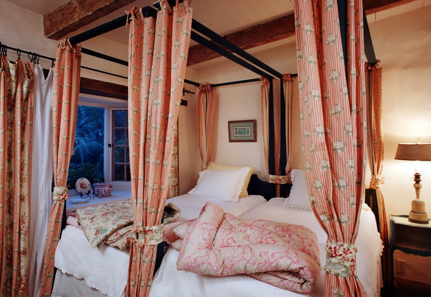 guest+bedroom+copy.jpg