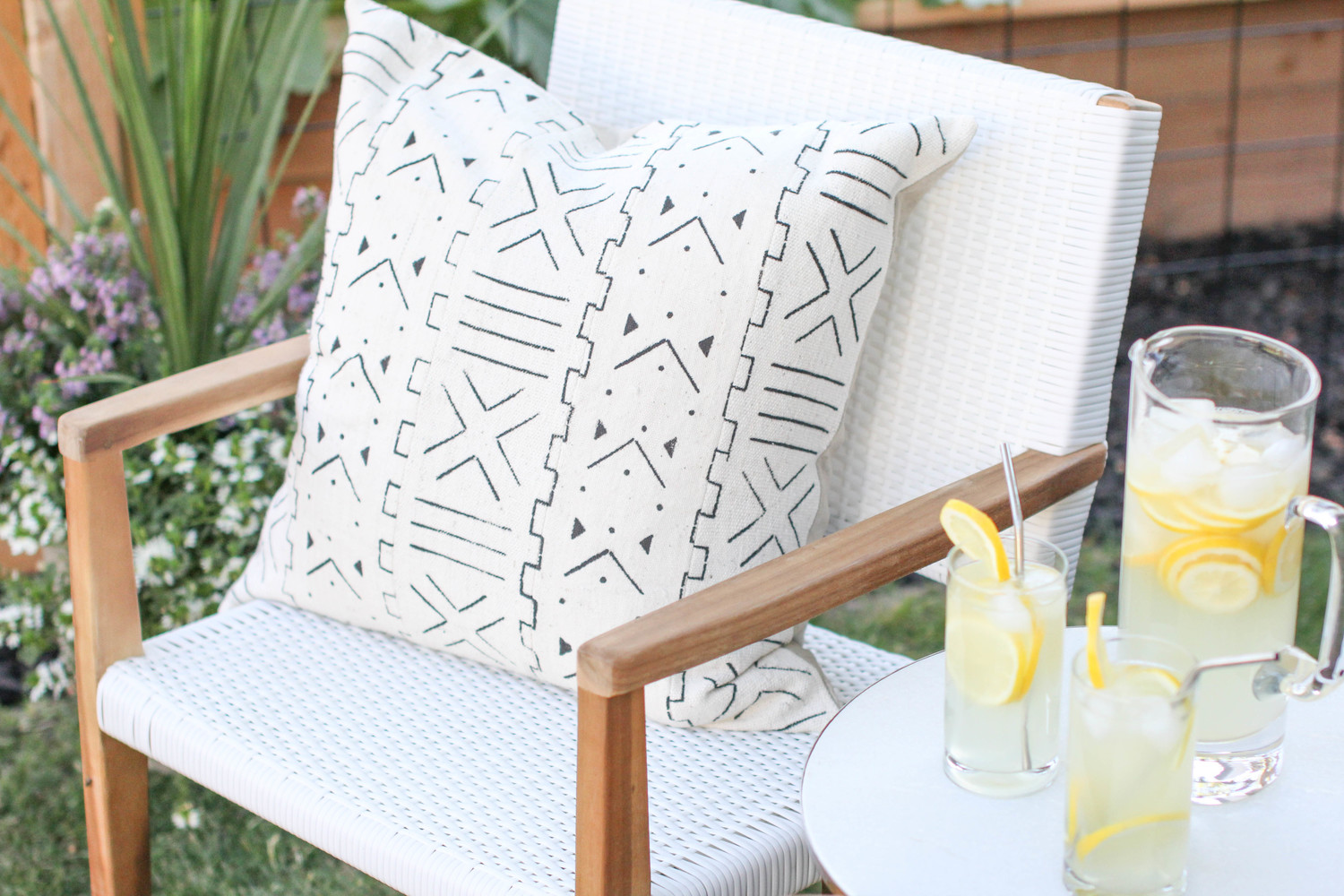 Summer Garden - An Outdoor Living Space