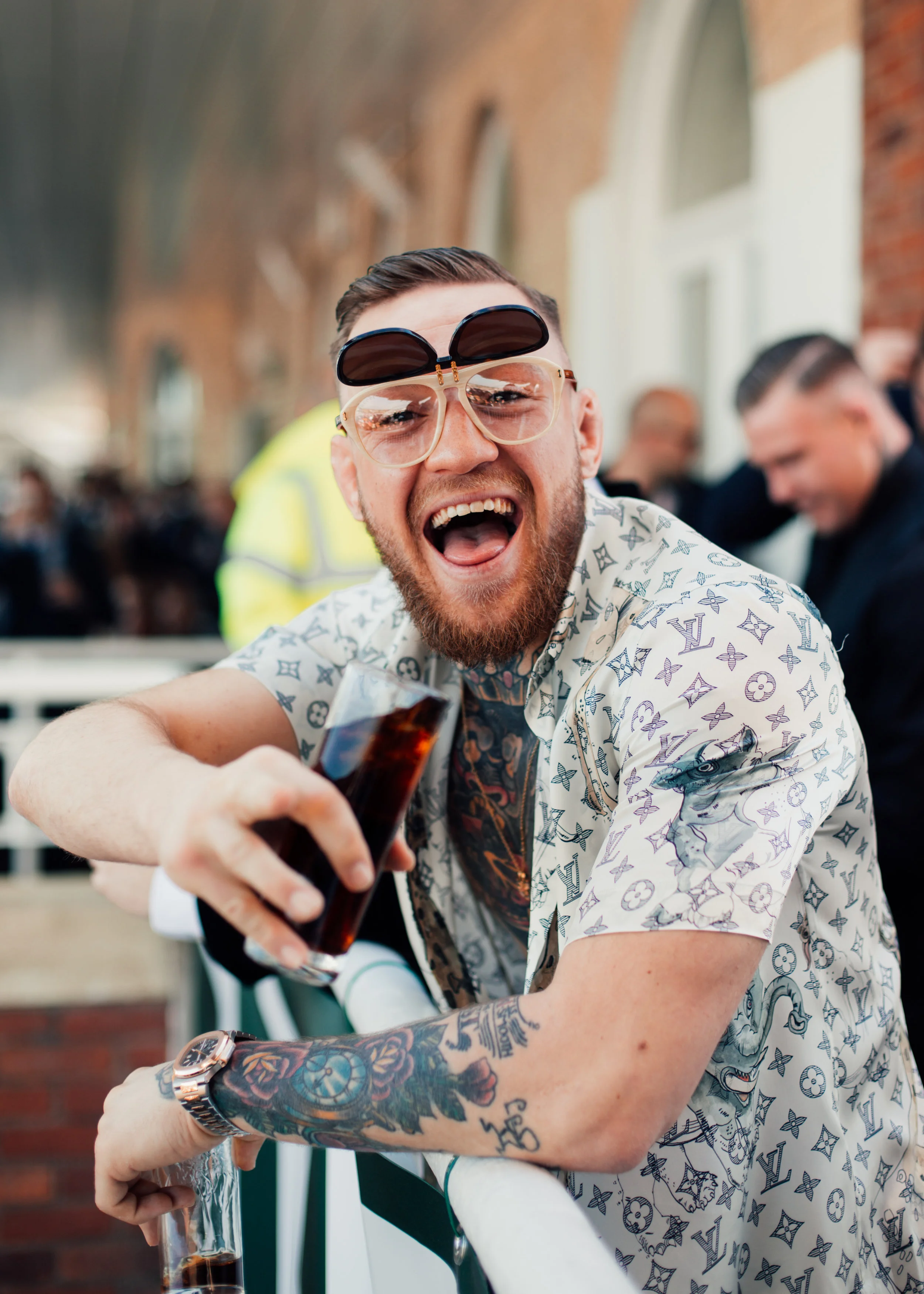 Gucci flip up sunglasses conor mcgregor hot sale