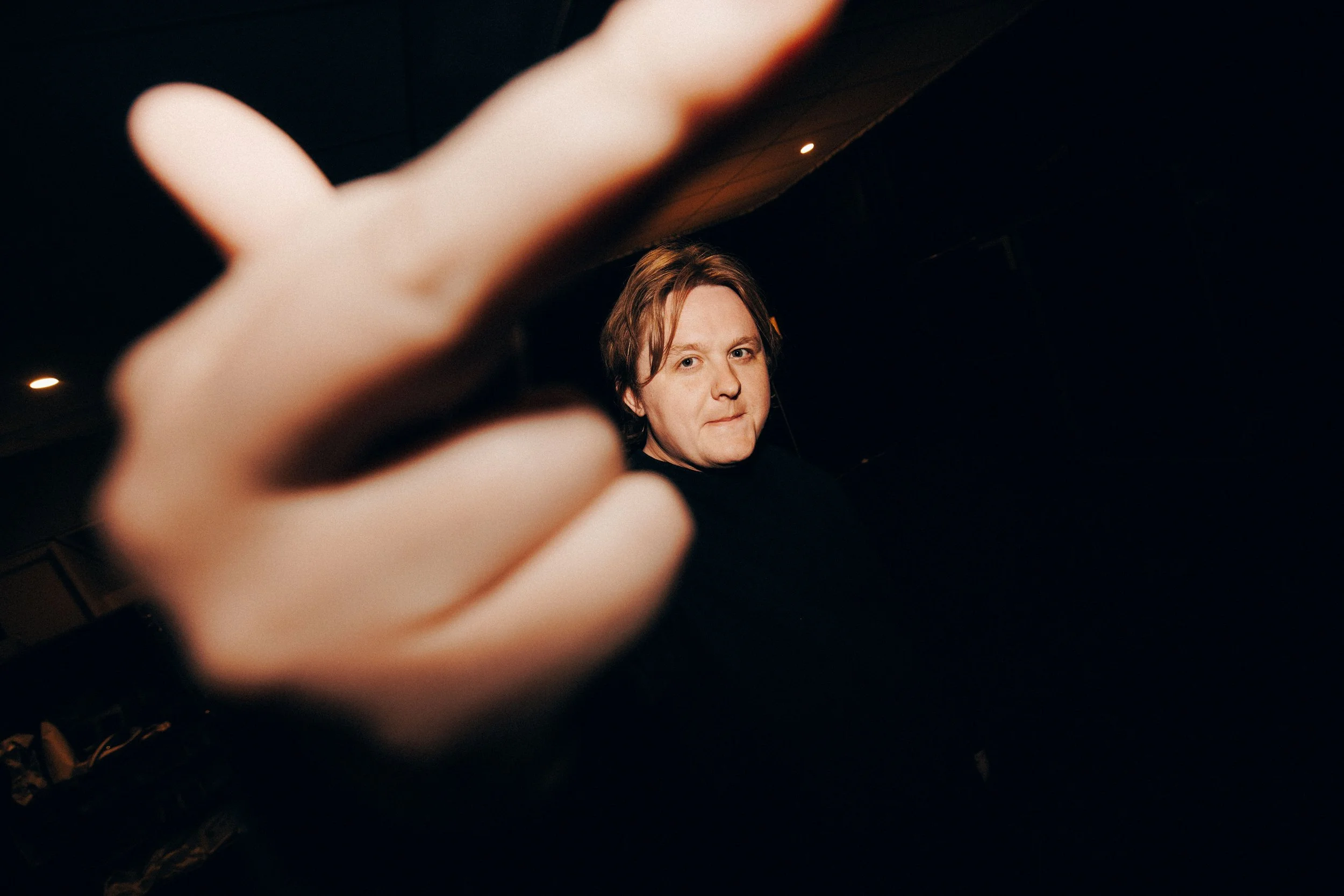 Lewis Capaldi Sydney 1-3.jpg