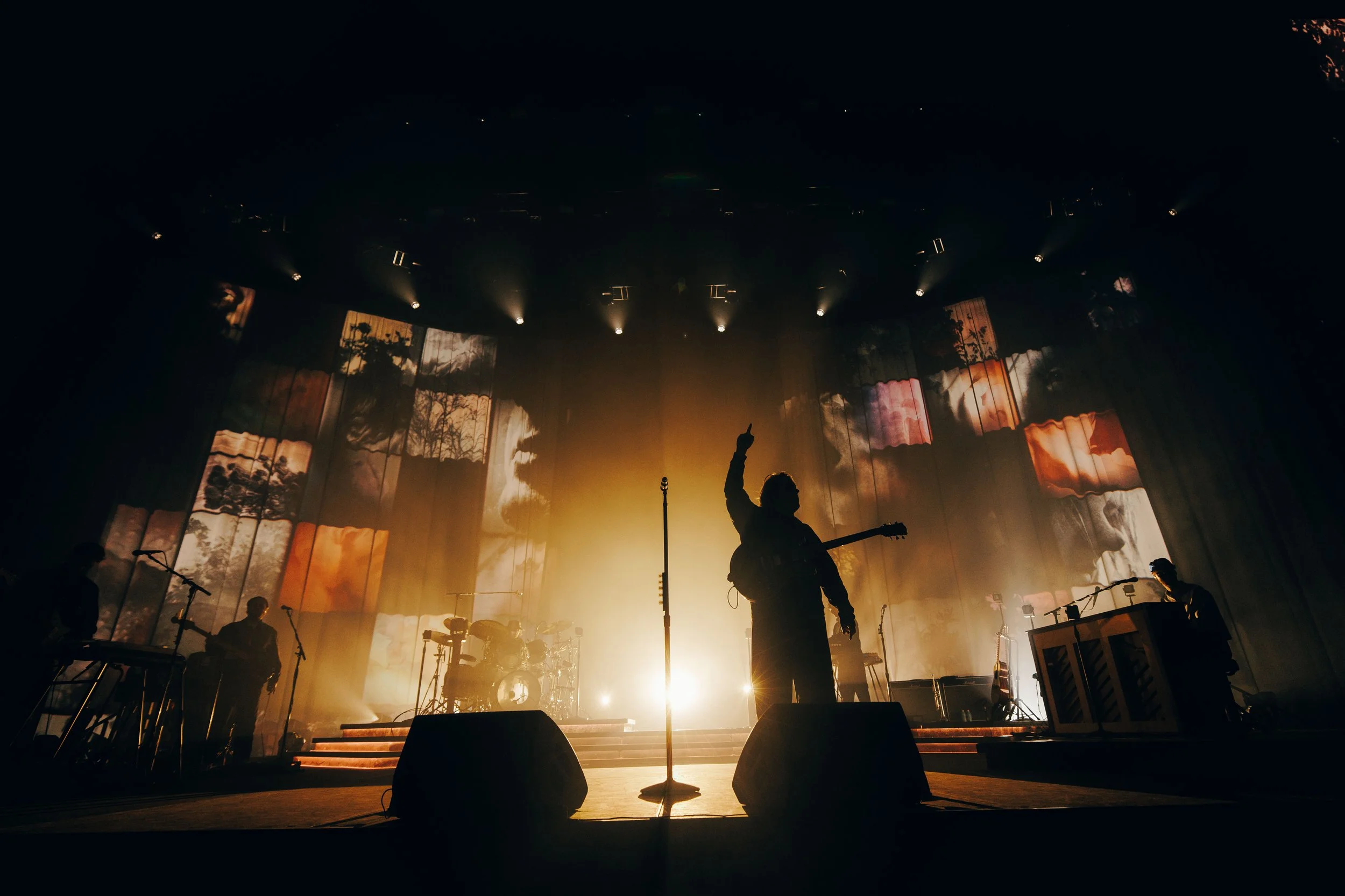 Lewis Capaldi Sydney 1-11.jpg