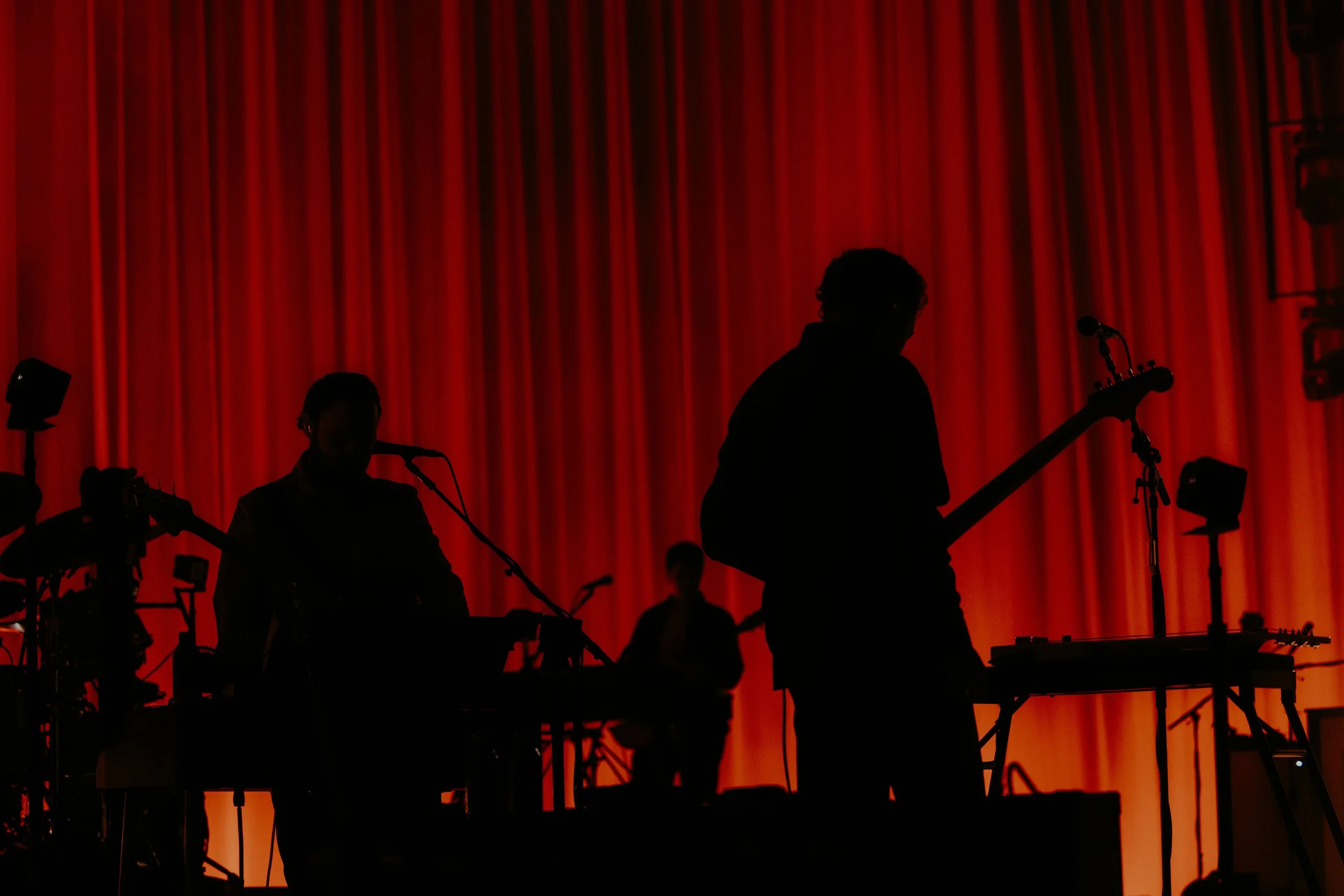 Lewis Capaldi Sydney 3-28.jpg