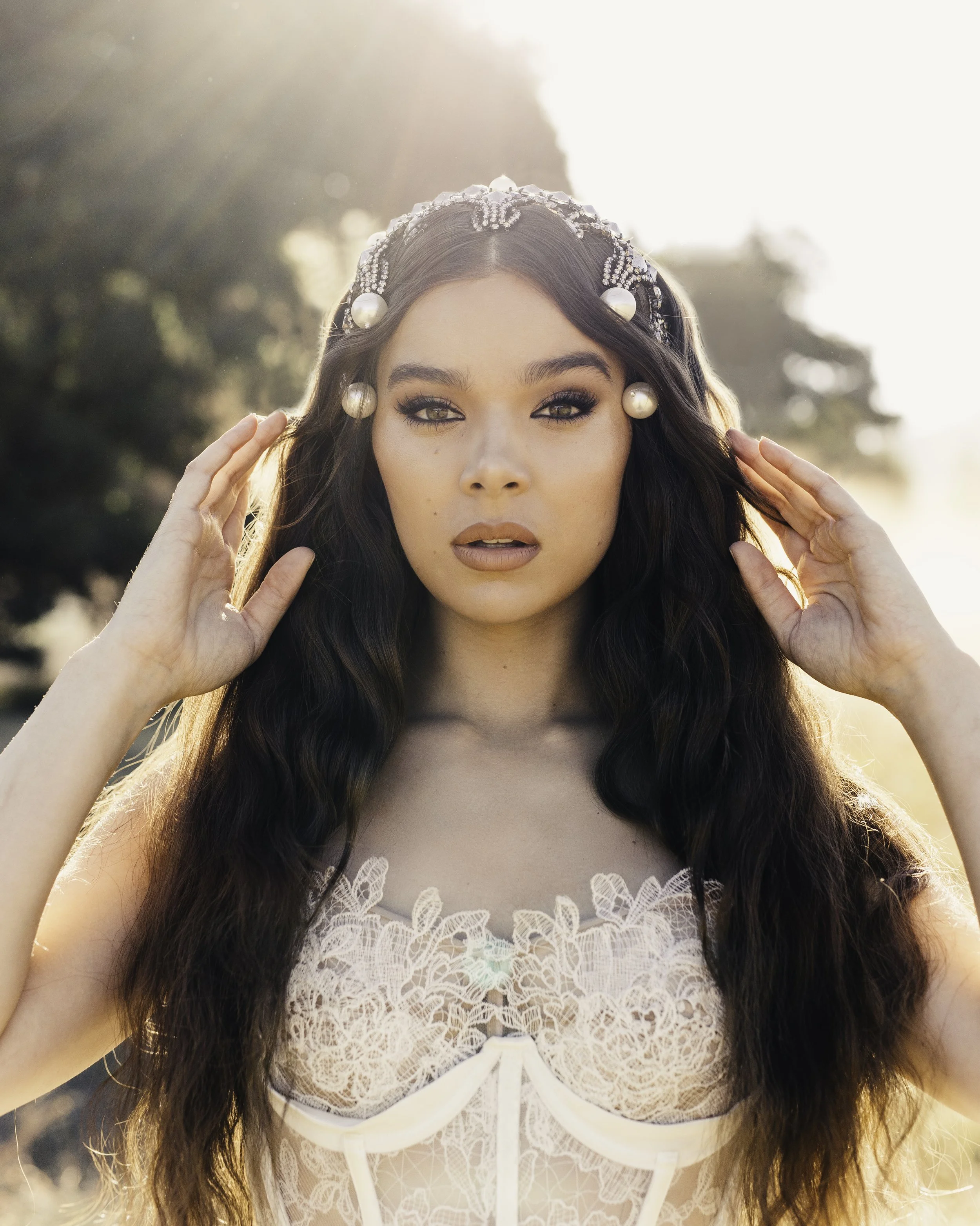 Hailee Steinfeld Beauty Retouch.jpg