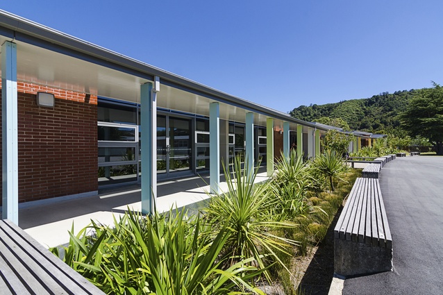Fergusson Intermediate School Landscape