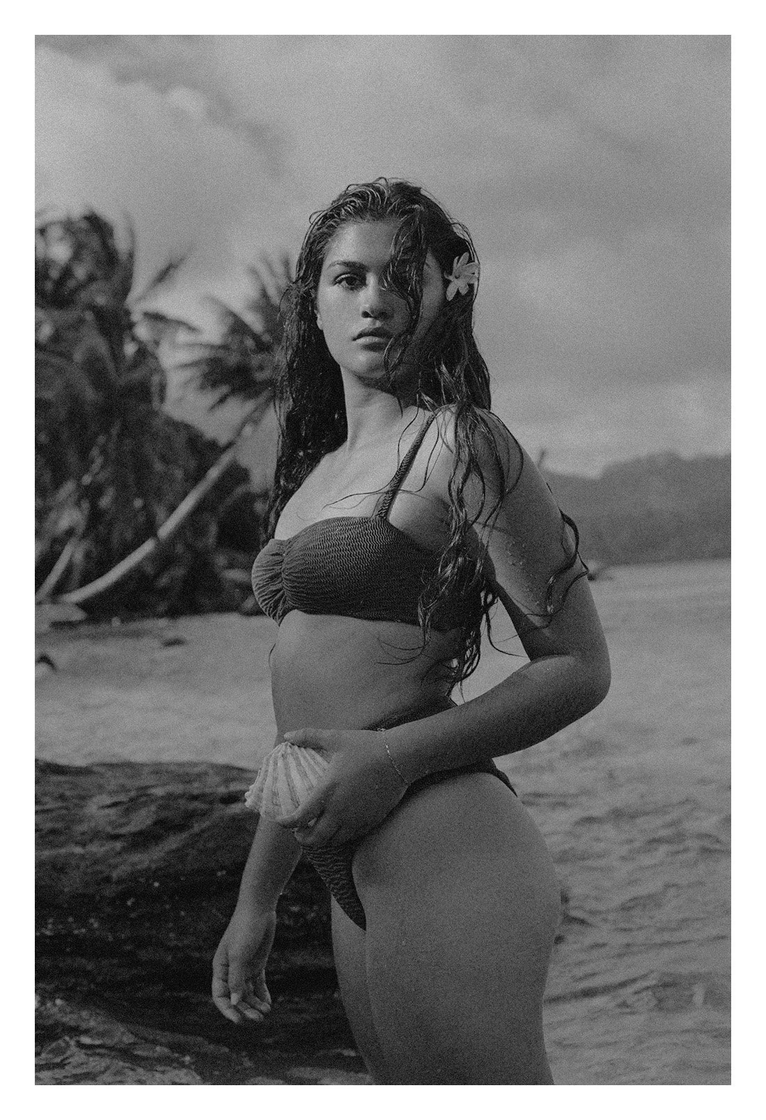 000028820014-11-bw.jpg