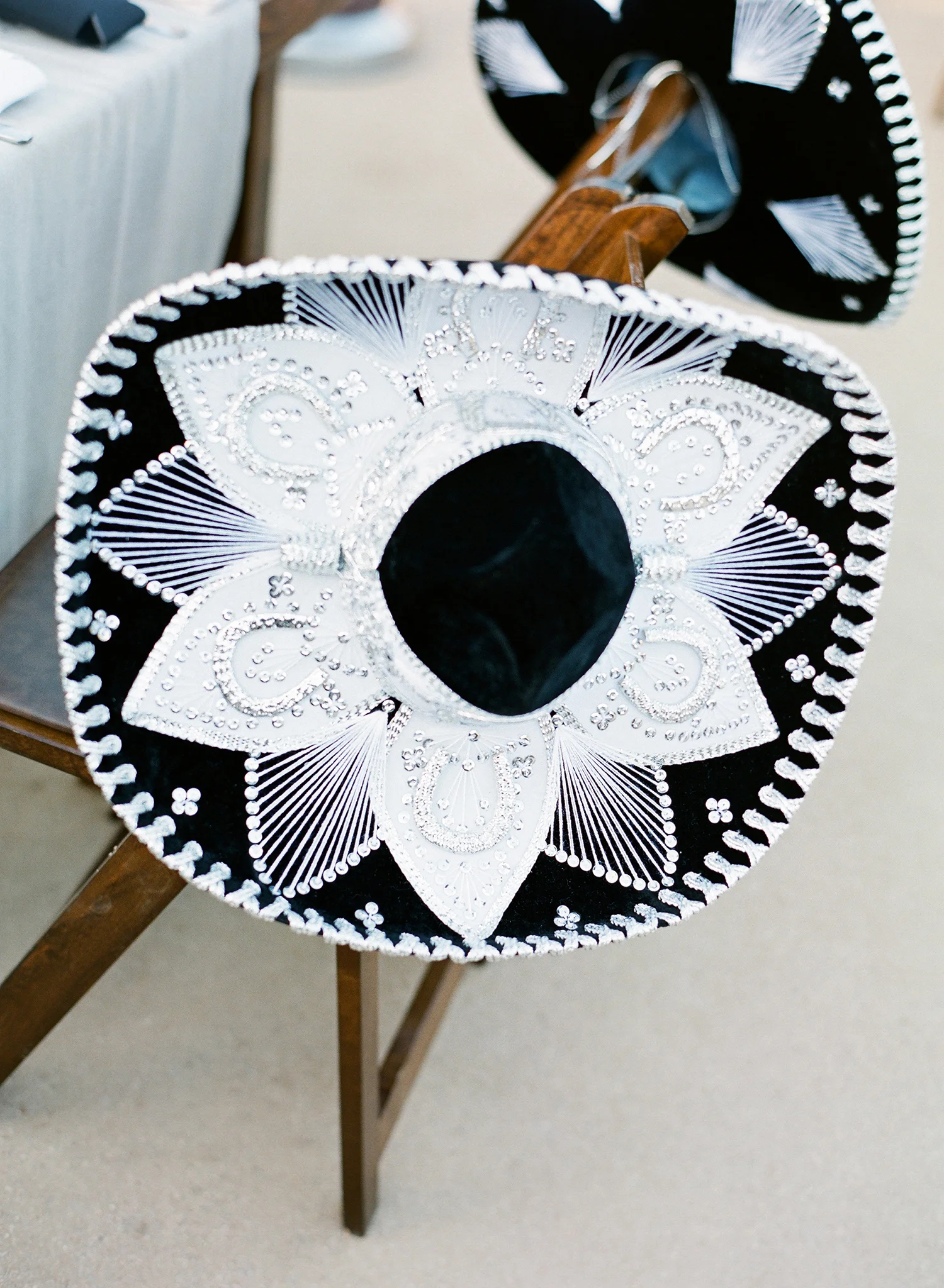 Iacopelli 236-Contax.jpg