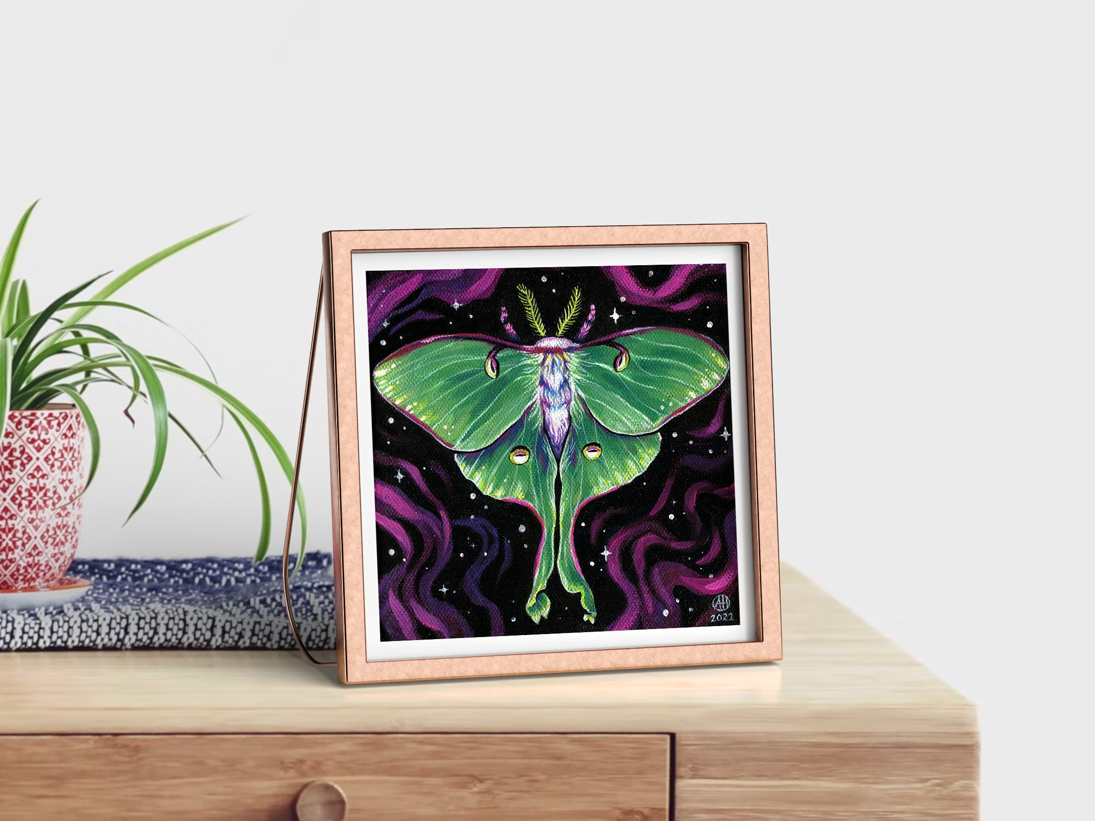 Free Metallic Photo Frame Mockup_Luna Moth.jpg