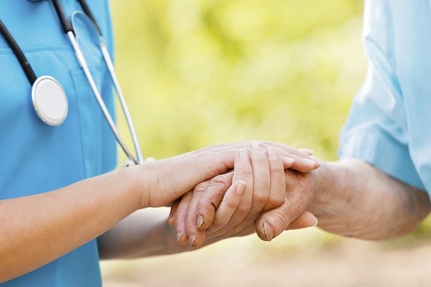 Tips on How to Adjust When Moving into a Nursing Facility