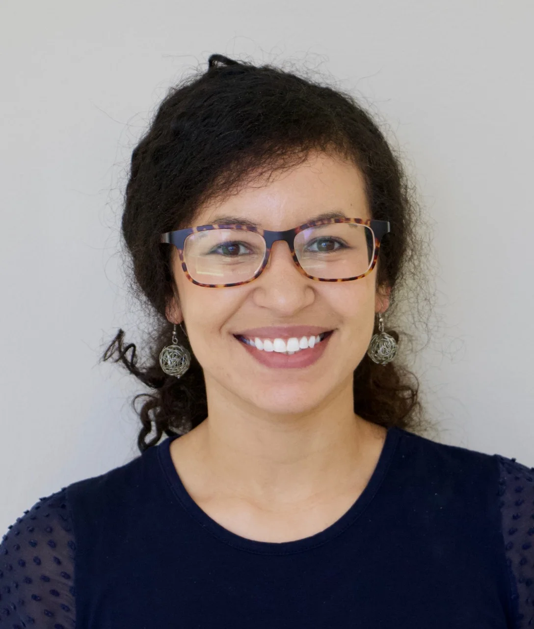 LARISSA UNRUH, MD
