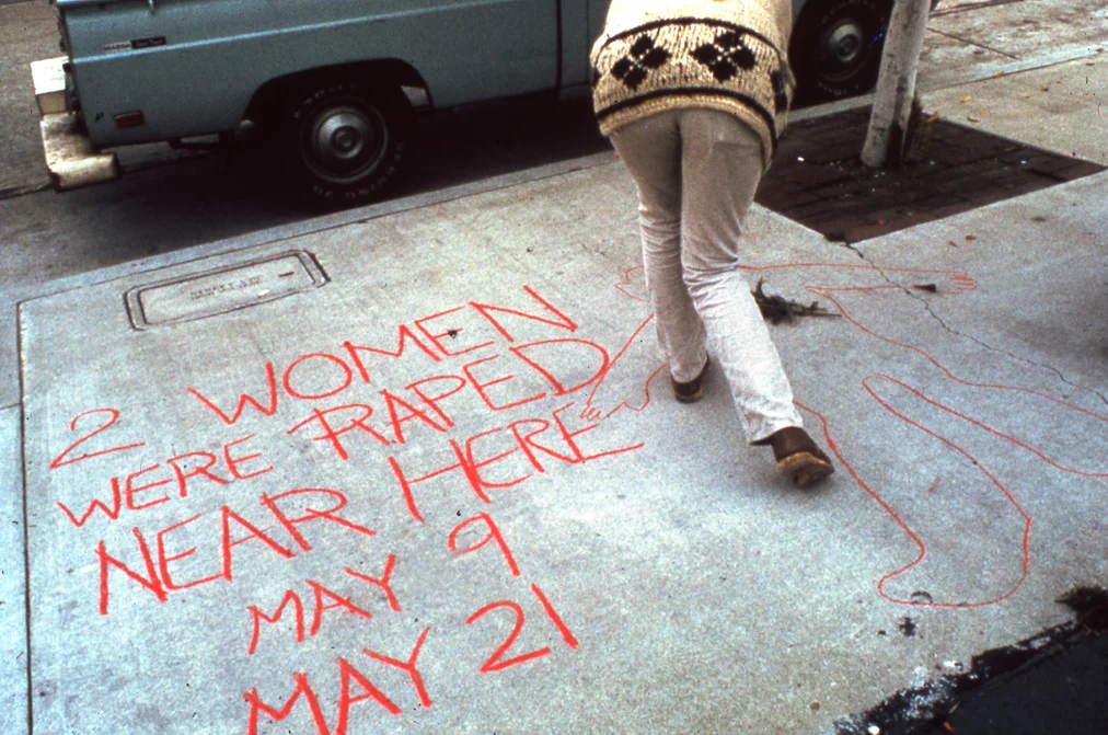 4_Suzanne Lacy, with Melissa Hoffman and Phranc, Three Weeks in May , 1977, performance documentation. Photograph by Suzanne Lacy