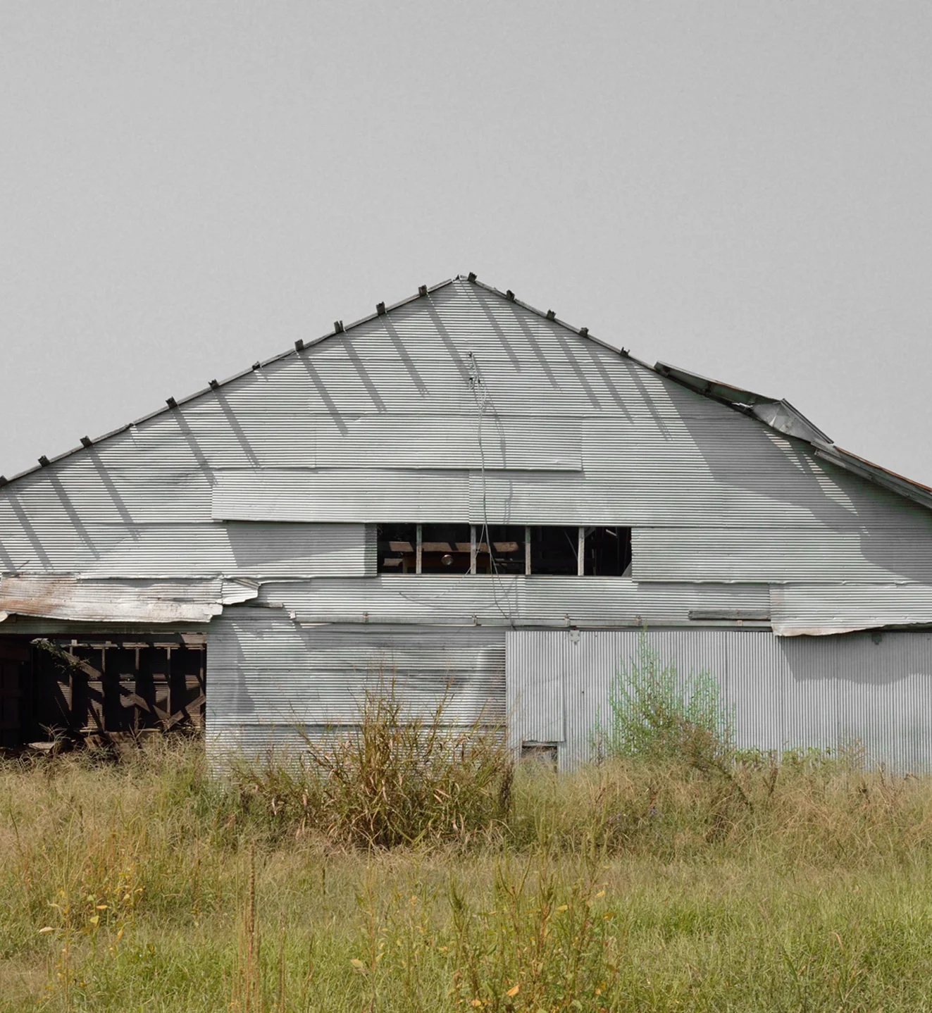 corigated barn.jpg