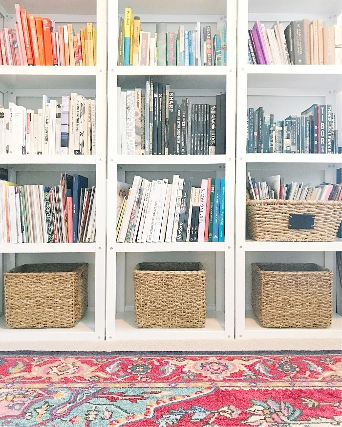 STYLING WITH BOOKS