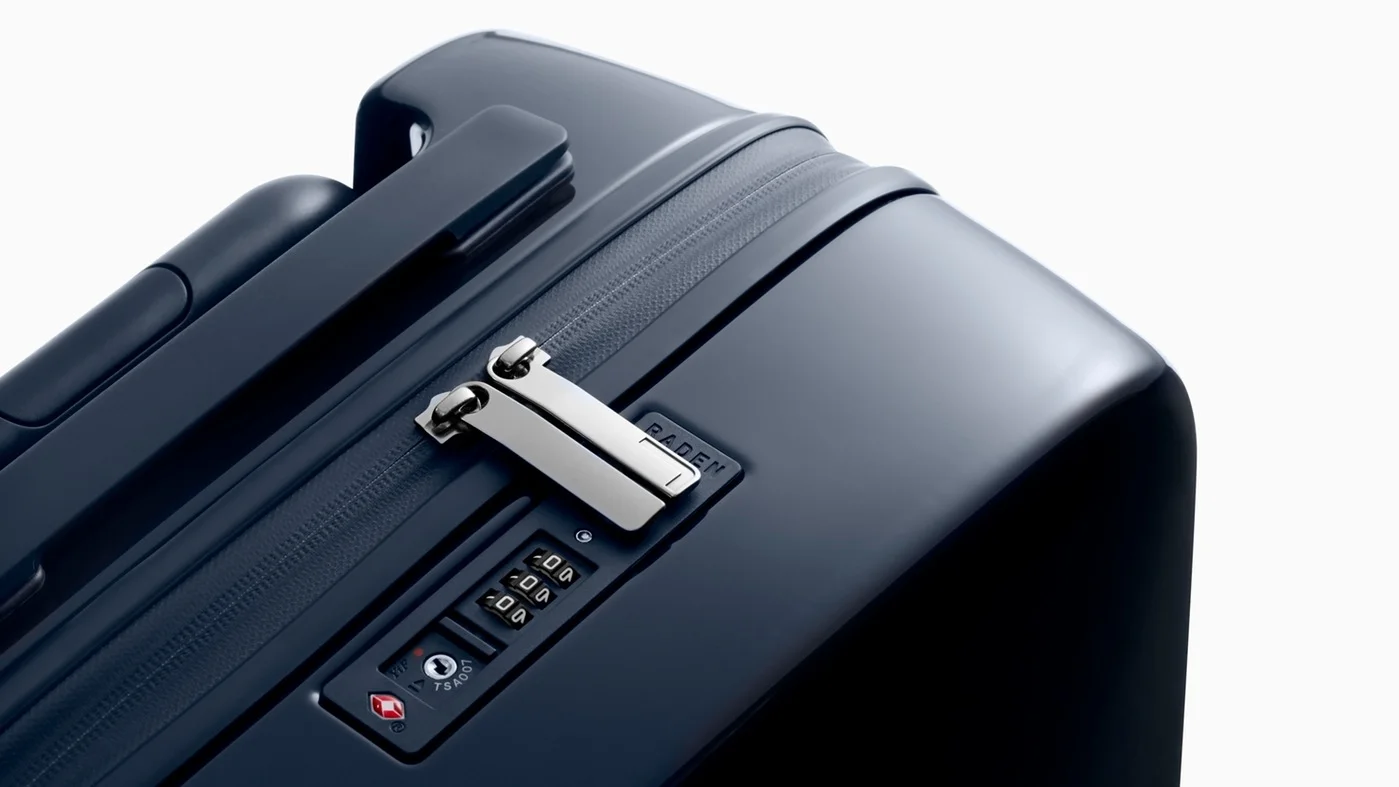 a22-carry-mood-3-navy-gloss.jpg